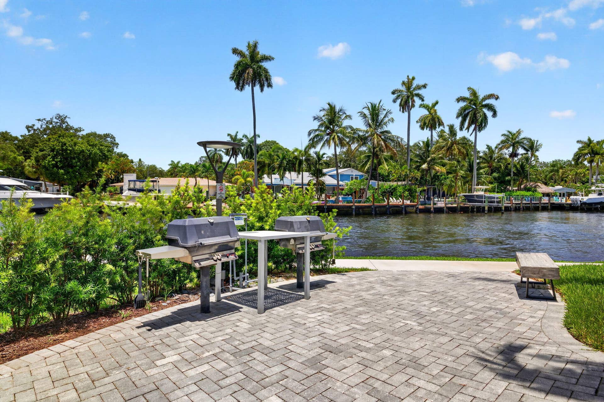 1301 River Reach Drive, #516, Fort Lauderdale, FL 33315 1301 BBQ Grills West Pool on the New River