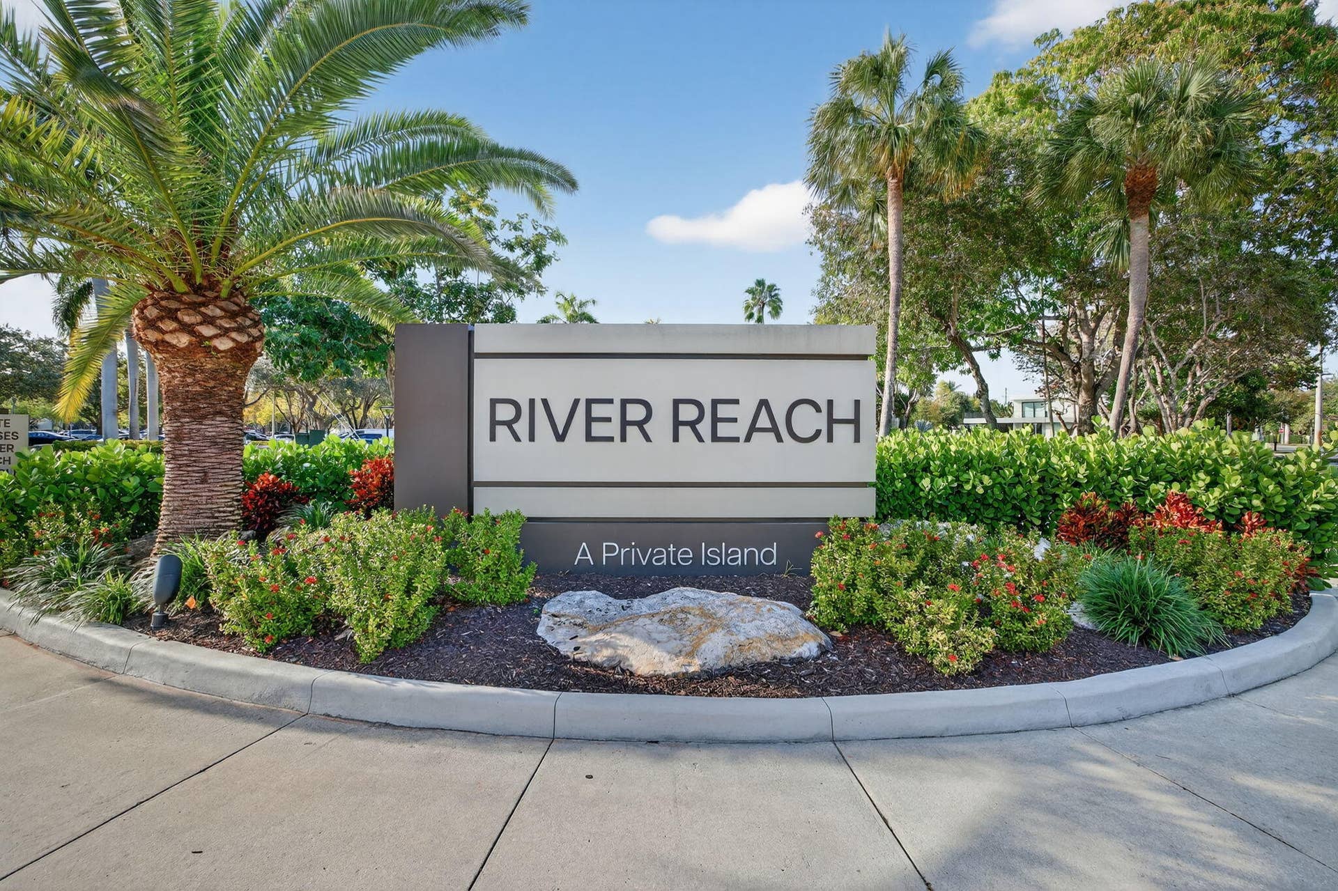 1301 River Reach Drive, #516, Fort Lauderdale, FL 33315 RR Entrance Sign