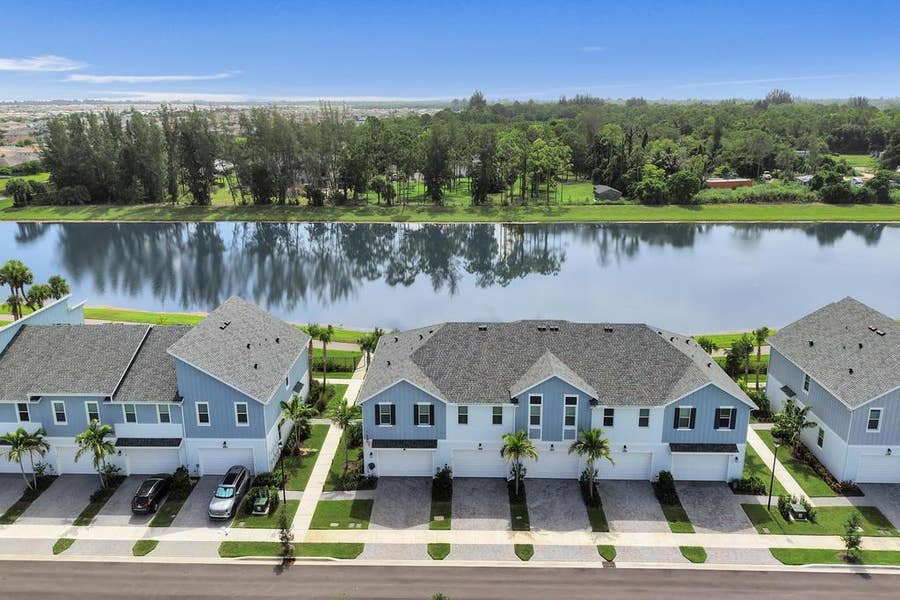 Property photo for 4508 Longwood Lake Square, Westlake, FL