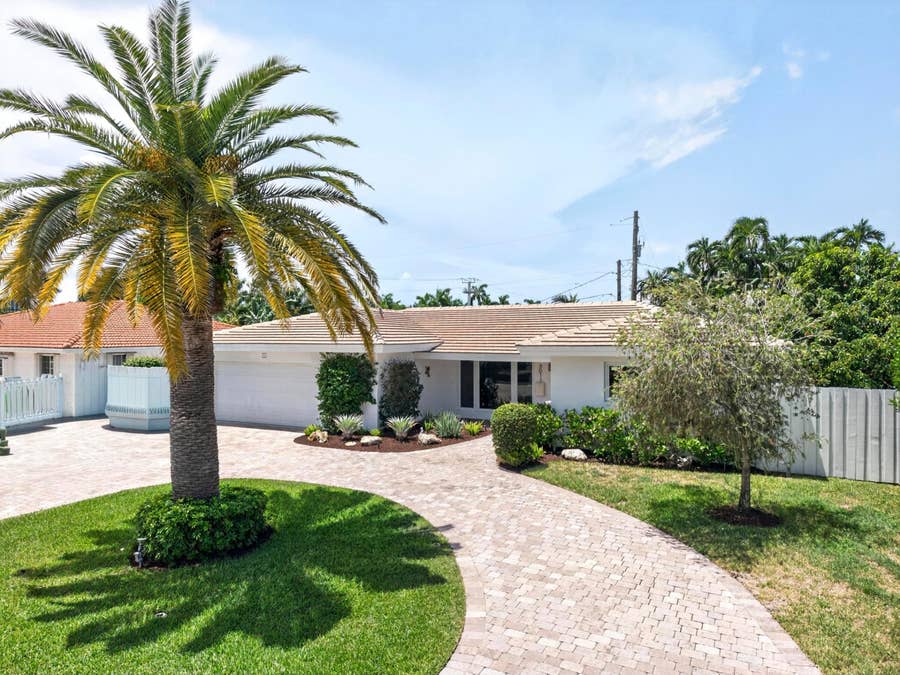 Property photo for 3011 NE 47th Street, Fort Lauderdale, FL