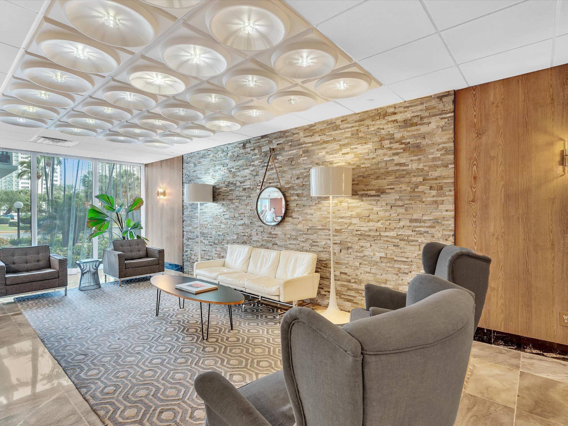 3333 NE 34th Street, #414, Fort Lauderdale, FL 33308 Lobby