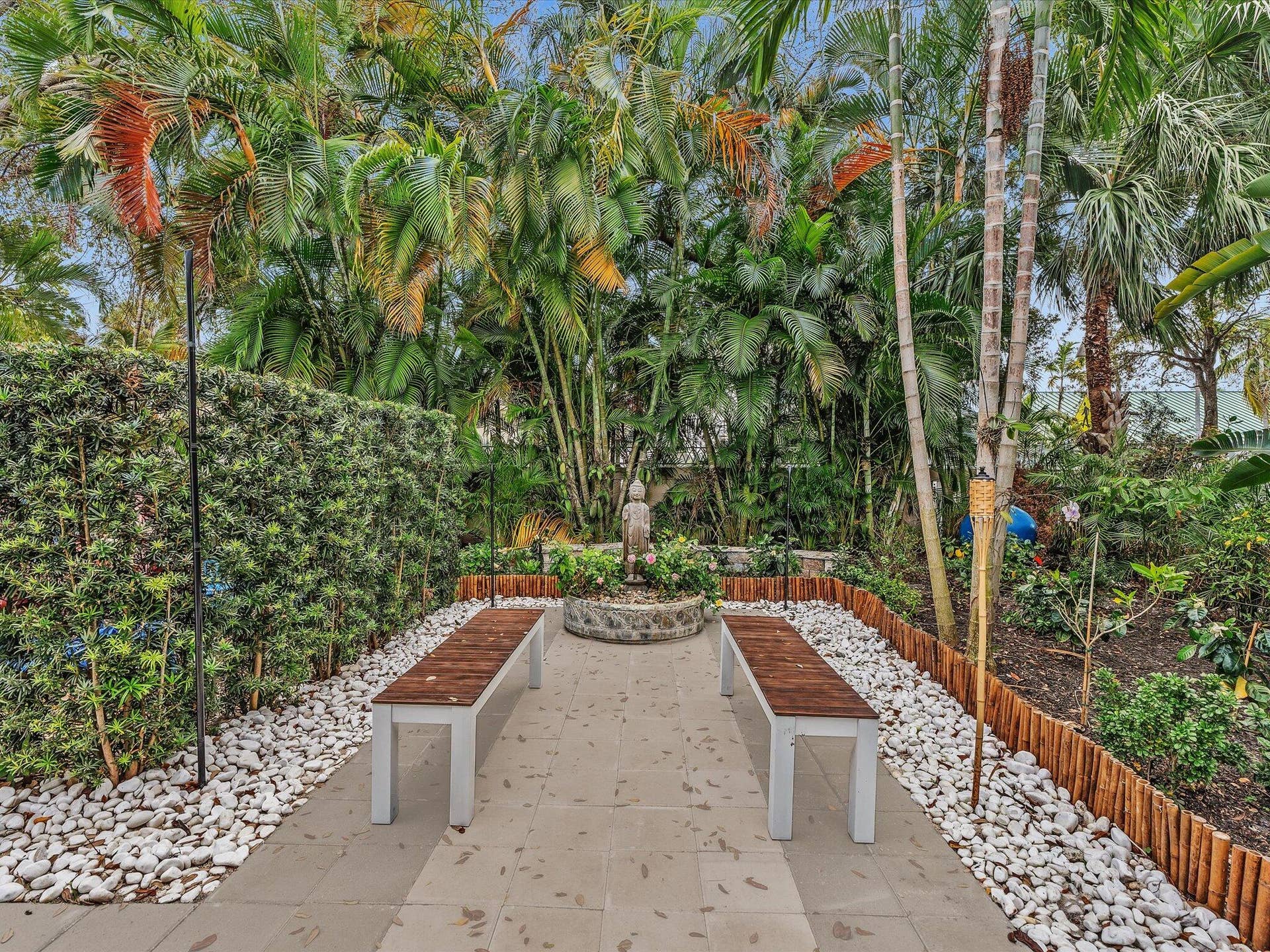 3333 NE 34th Street, #414, Fort Lauderdale, FL 33308 Zen Garden