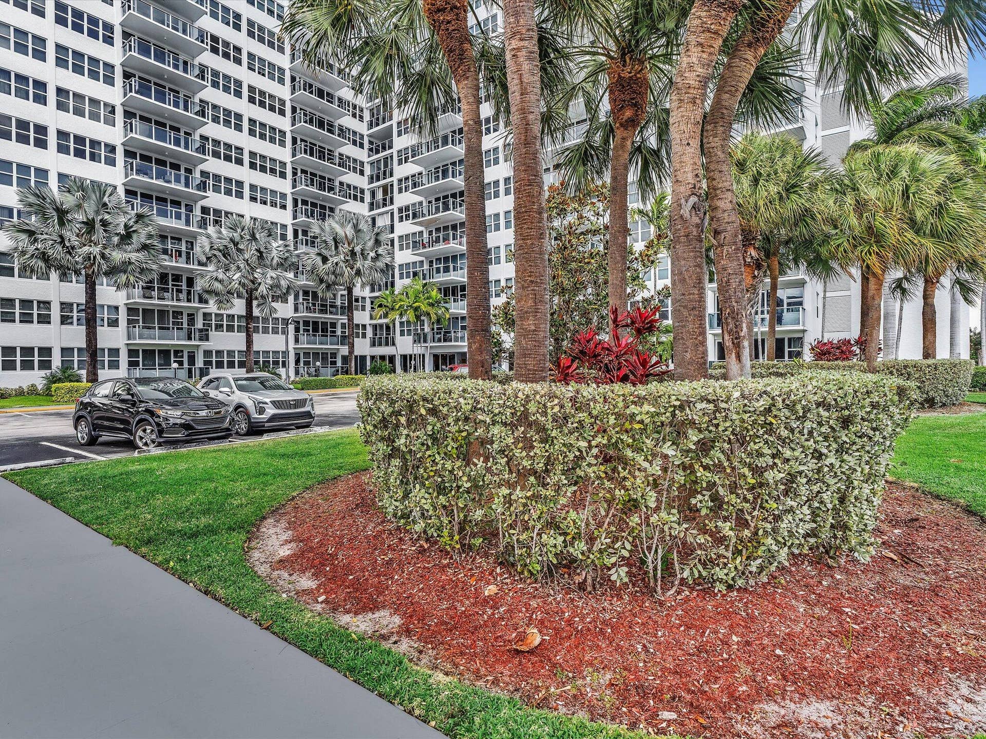 3333 NE 34th Street, #414, Fort Lauderdale, FL 33308 Street View