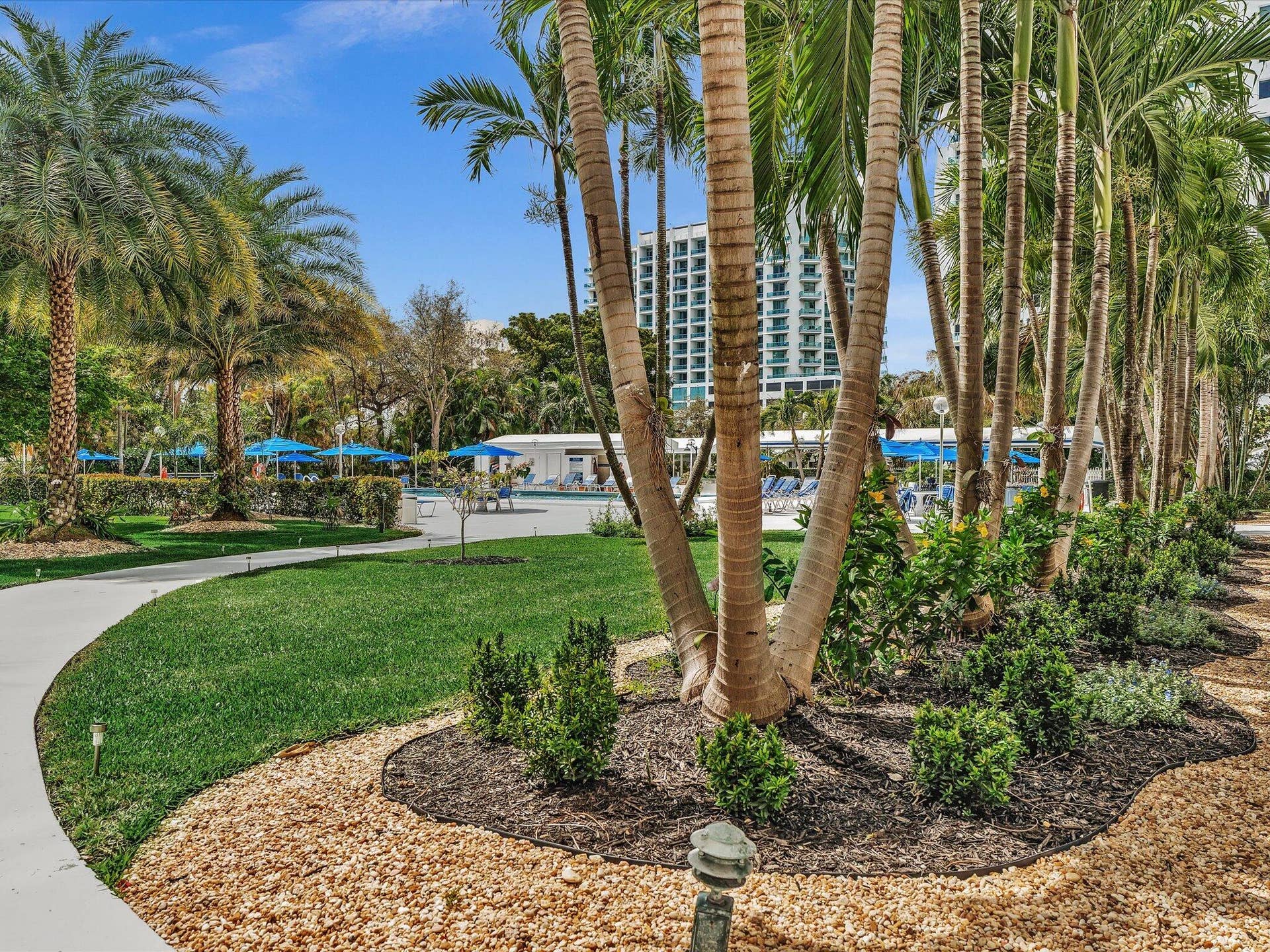 3333 NE 34th Street, #414, Fort Lauderdale, FL 33308 Private Pool entry