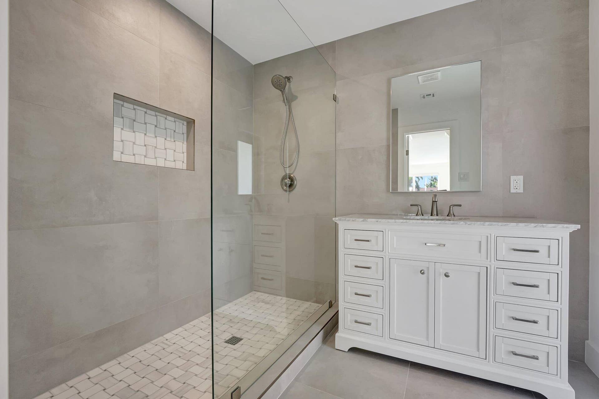 1478 NE 57TH Court, Fort Lauderdale, FL 33334 11-web-or-mls-DSC07718