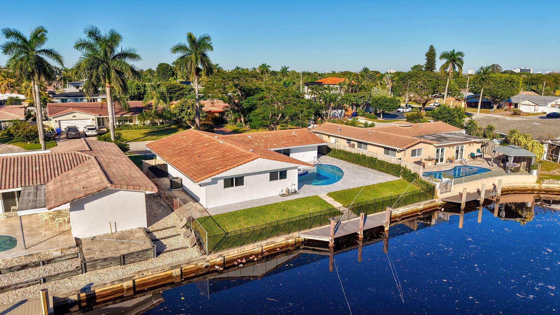 1478 NE 57TH Court, Fort Lauderdale, FL 33334 58-web-or-mls-DJI_20241123151845_0086_D_