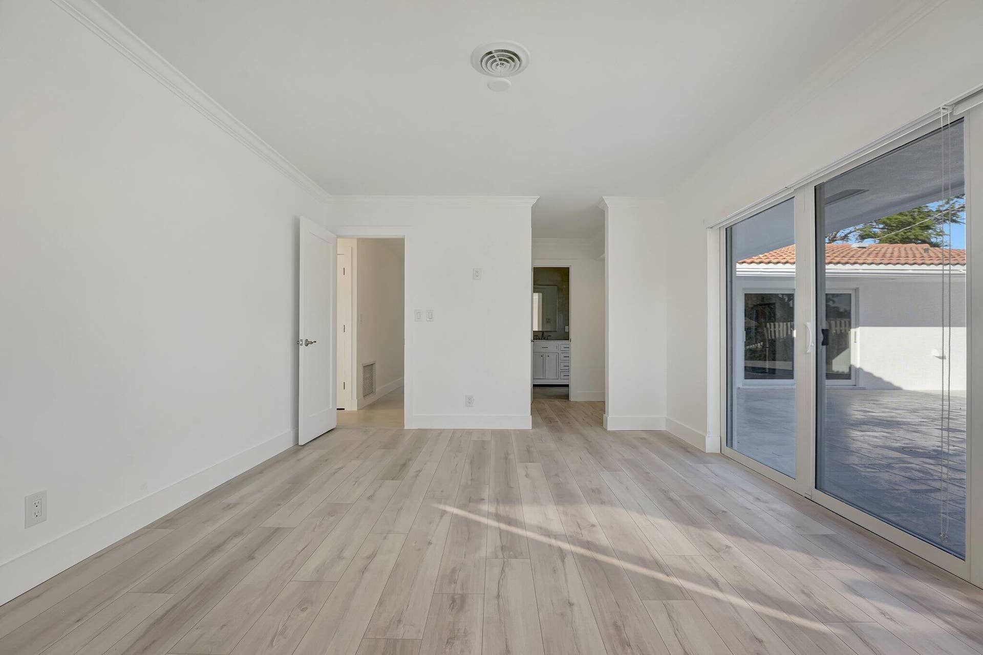 1478 NE 57TH Court, Fort Lauderdale, FL 33334 8-web-or-mls-DSC07703