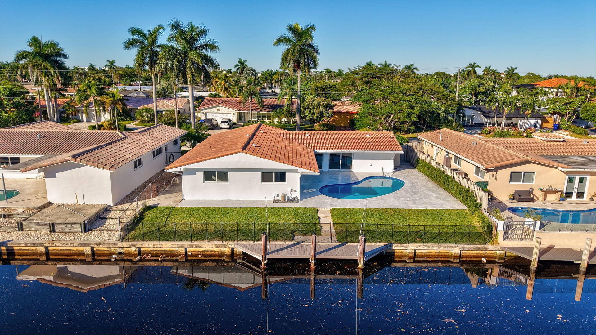 1478 NE 57TH Court, Fort Lauderdale, FL 33334 59-web-or-mls-DJI_20241123151859_0091_D_