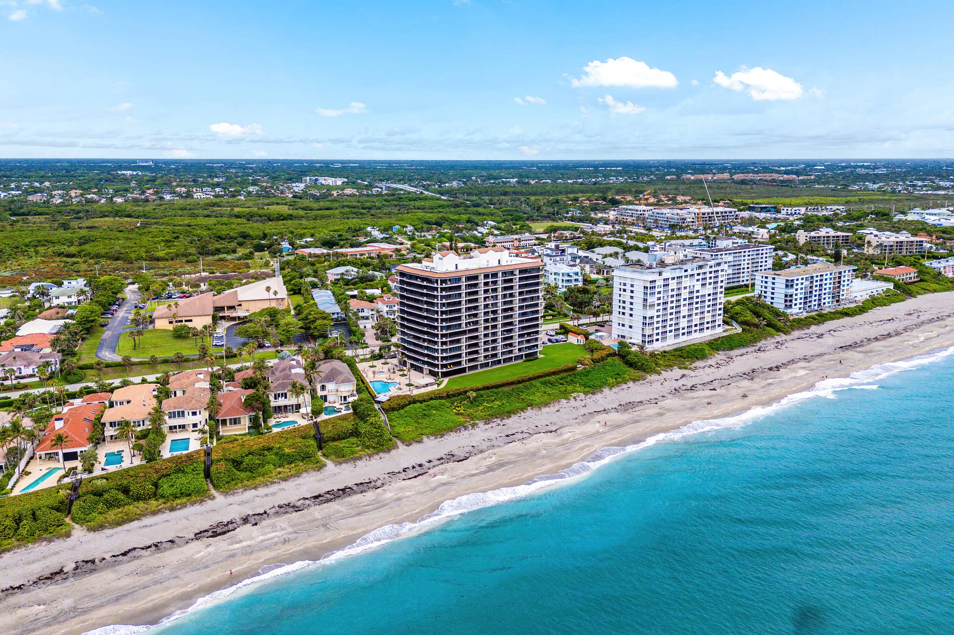 800 Ocean Drive, #204, Juno Beach, FL 33408 046-800OceanDrive-204-JunoBeach-FL-33408