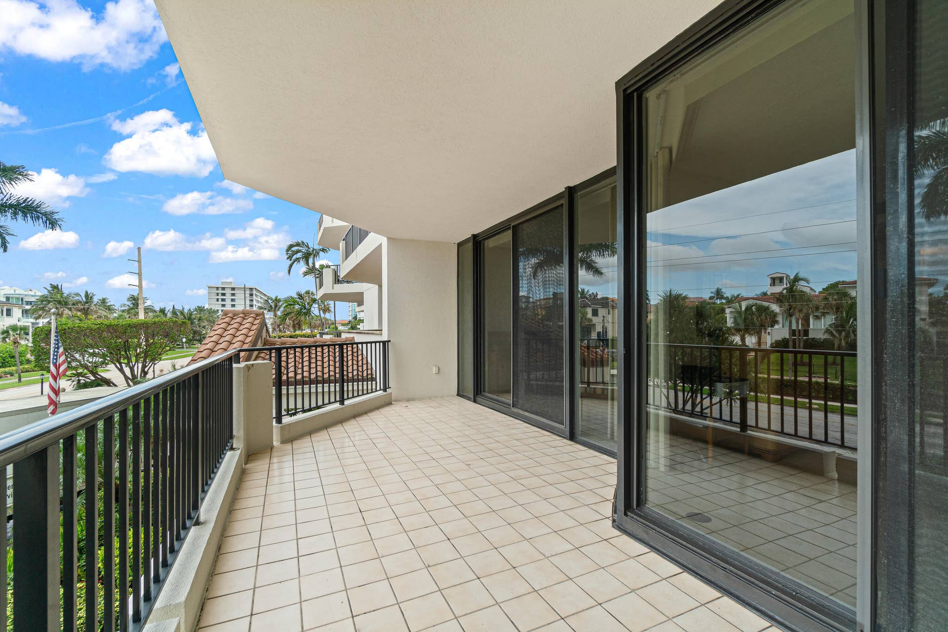 800 Ocean Drive, #204, Juno Beach, FL 33408 West balcony