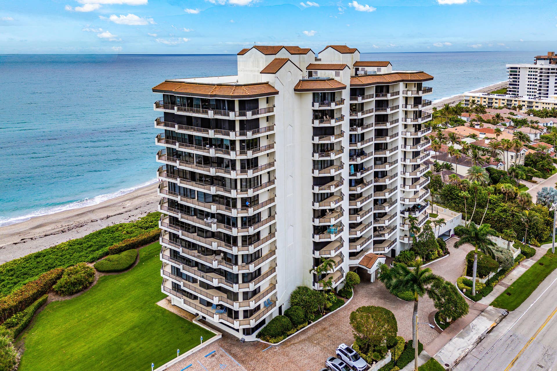 800 Ocean Drive, #204, Juno Beach, FL 33408 039-800OceanDrive-204-JunoBeach-FL-33408