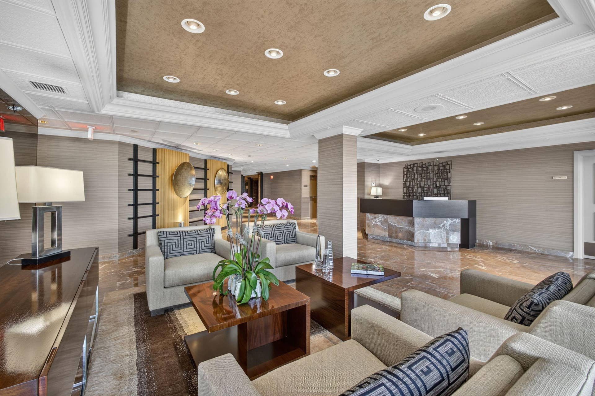 3140 S Ocean Boulevard, #101 S, Palm Beach, FL 33480 Lobby