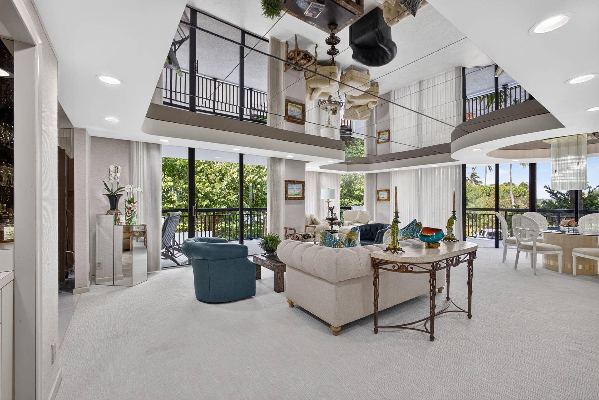 3140 S Ocean Boulevard, #101 S, Palm Beach, FL 33480 Living room
