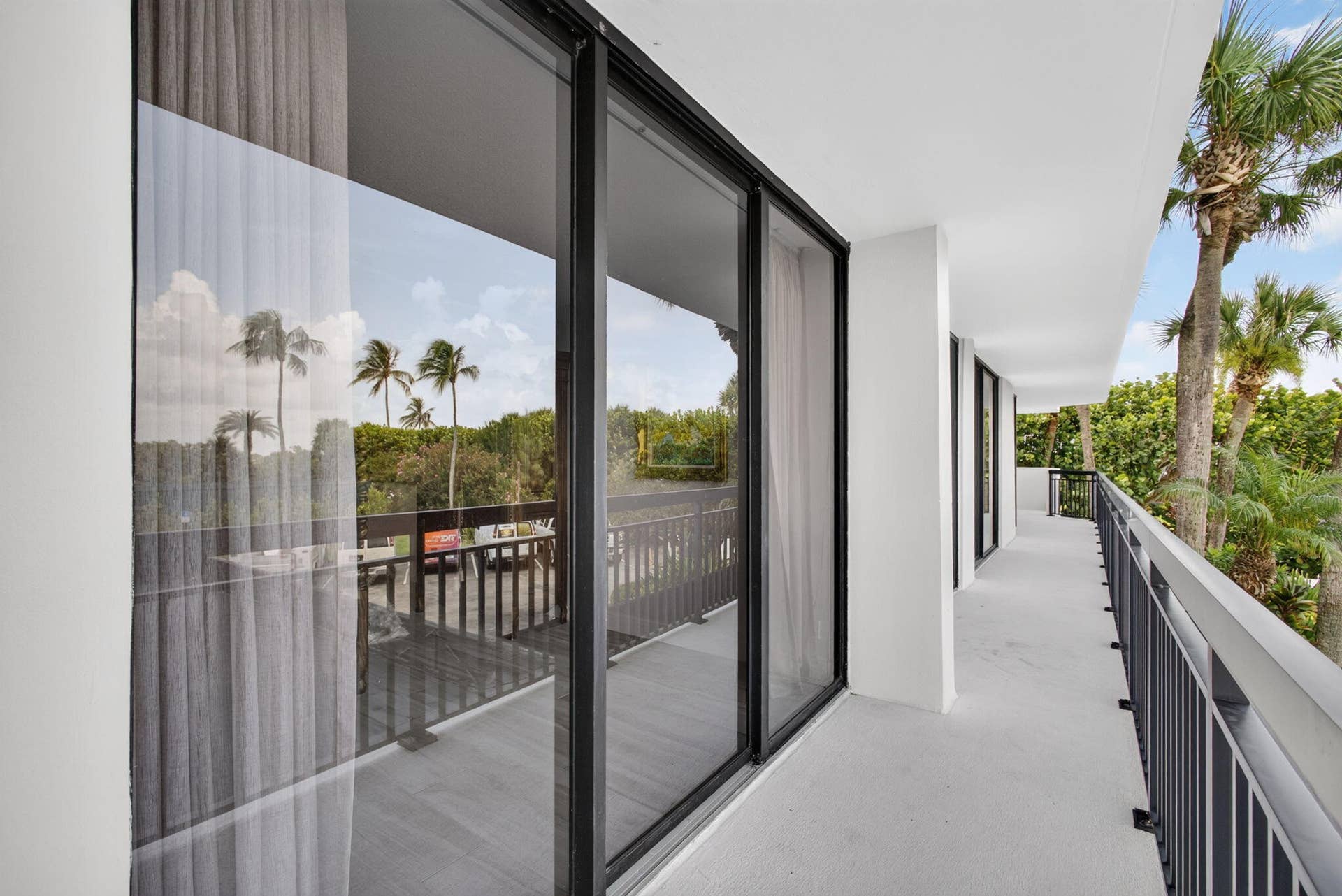 3140 S Ocean Boulevard, #101 S, Palm Beach, FL 33480 Balcony