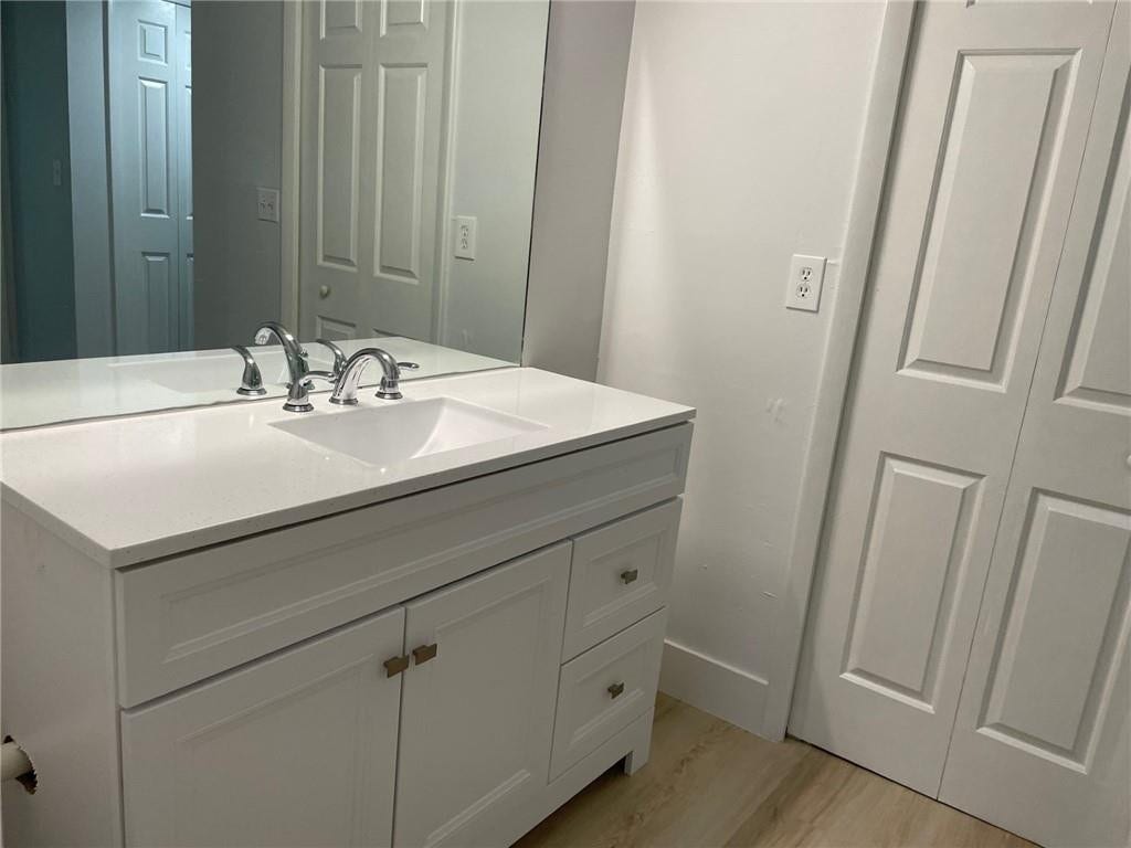 235 LAKEVIEW Drive, #102, Weston, FL 33326 Photo 18