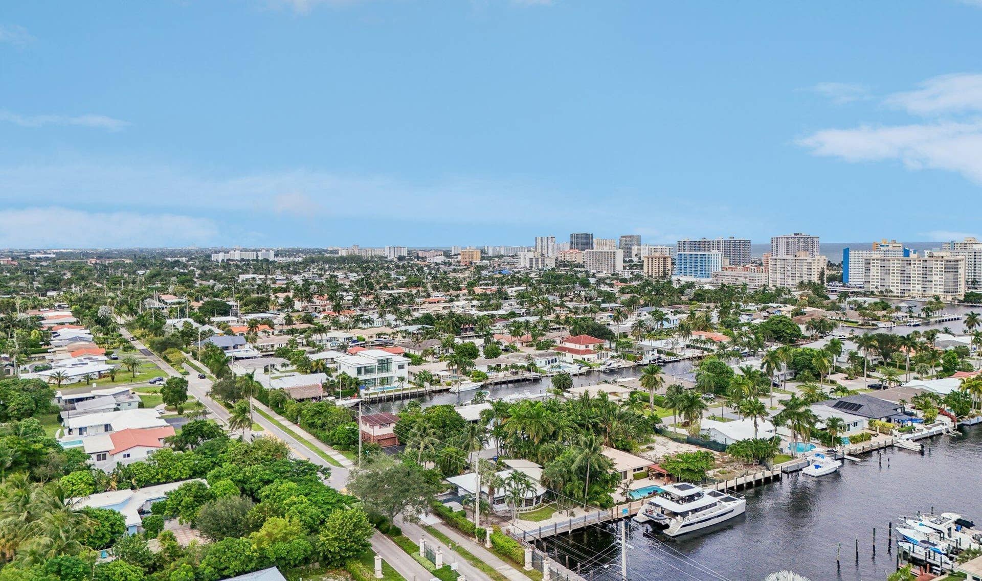 2731 NE 5th Street, Pompano Beach, FL 33062 105-web-or-mls-NE 5th St-S1810-1-031