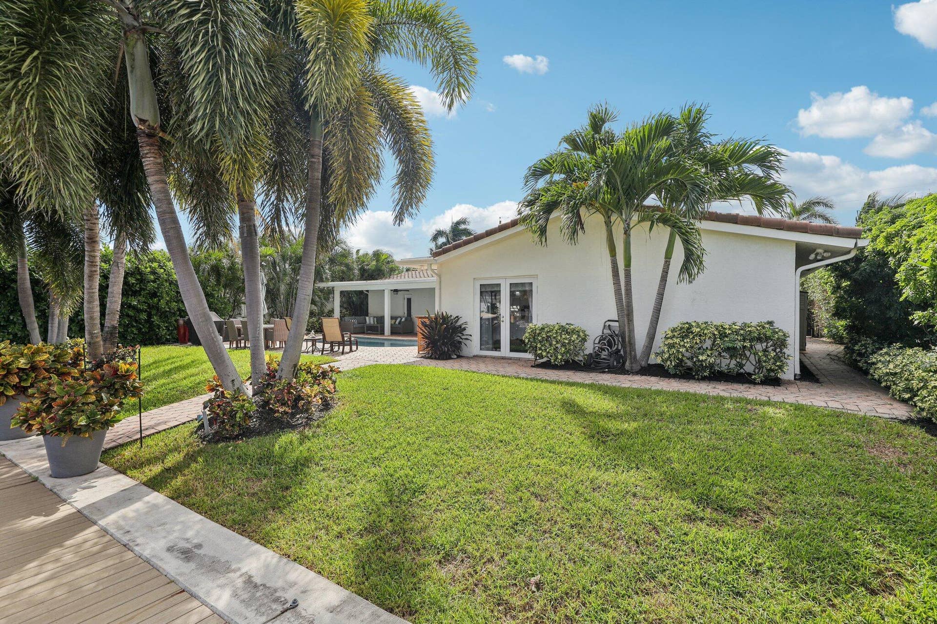 2731 NE 5th Street, Pompano Beach, FL 33062 45-web-or-mls-NE 5th St-S1510-045