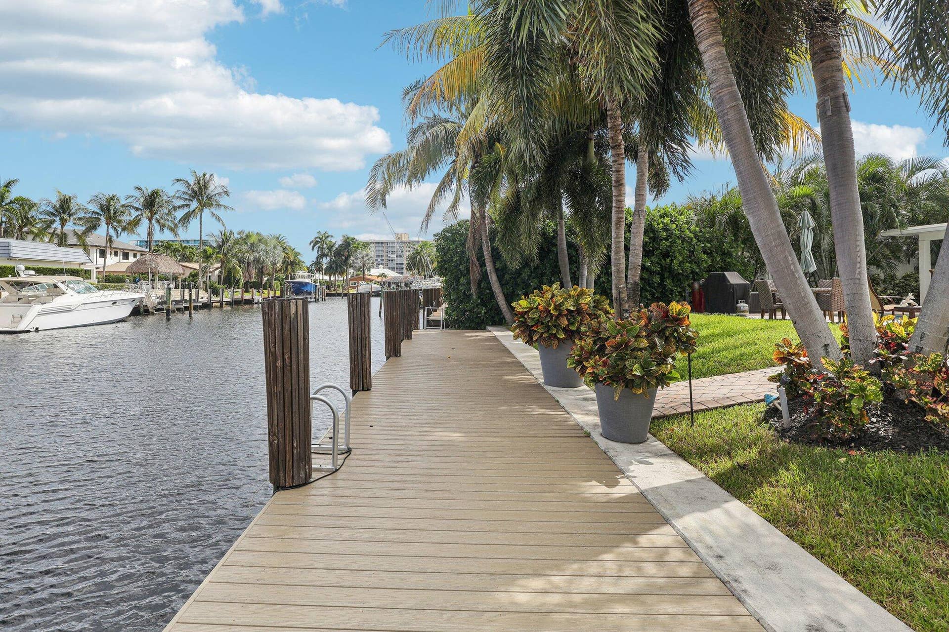 2731 NE 5th Street, Pompano Beach, FL 33062 44-web-or-mls-NE 5th St-S1510-044