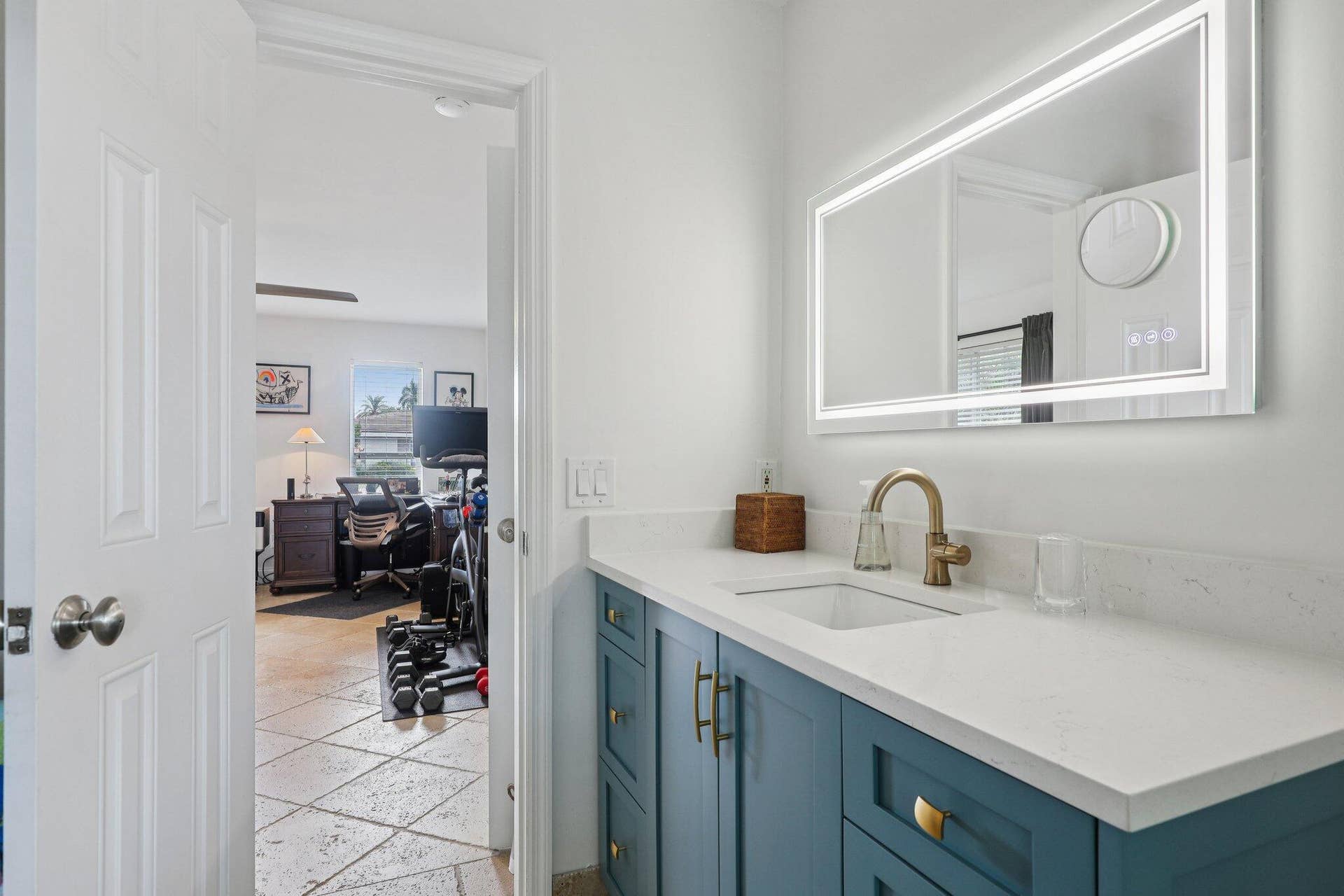 2731 NE 5th Street, Pompano Beach, FL 33062 23-web-or-mls-NE 5th St-S1510-023