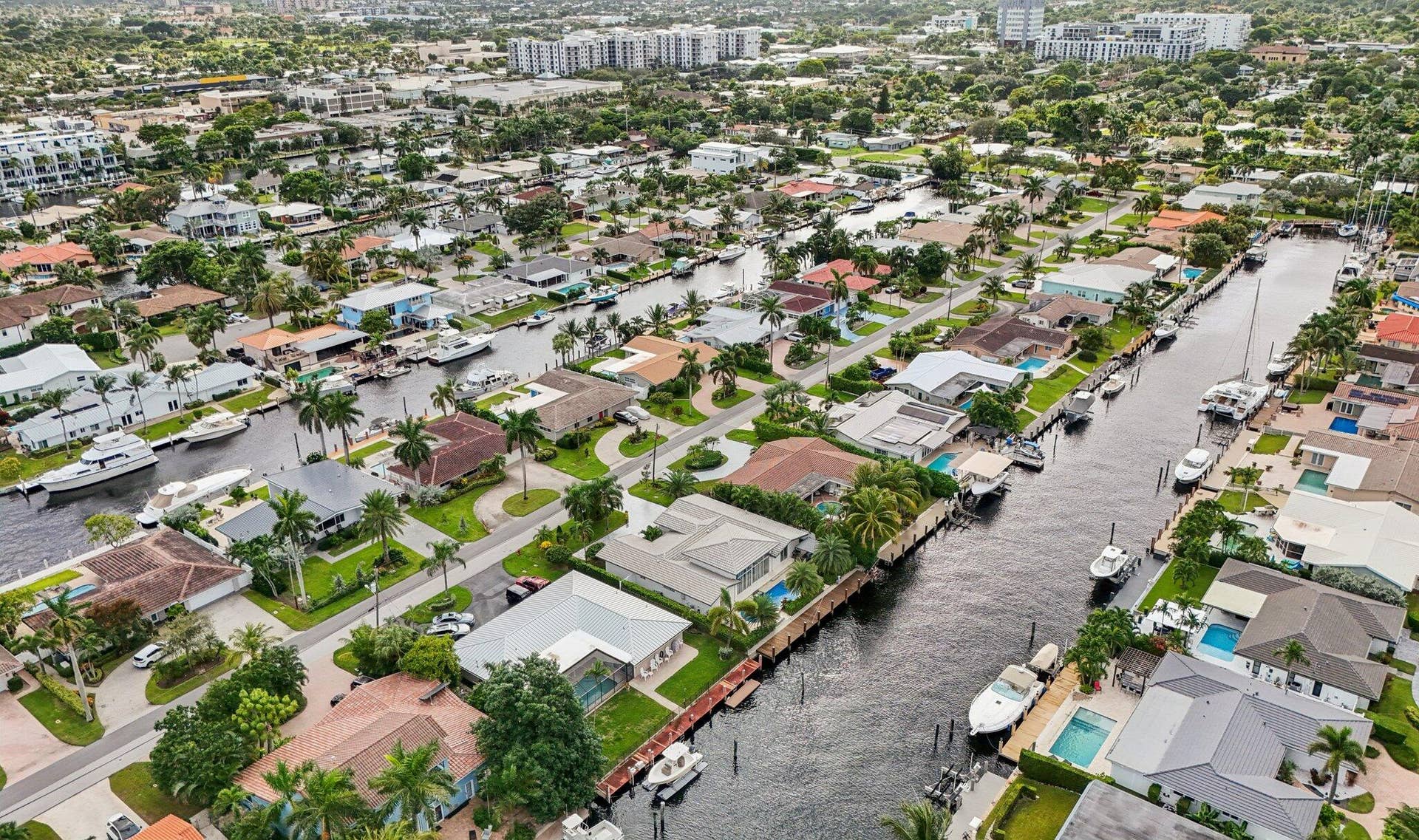 2731 NE 5th Street, Pompano Beach, FL 33062 88-web-or-mls-NE 5th St-S1810-1-015
