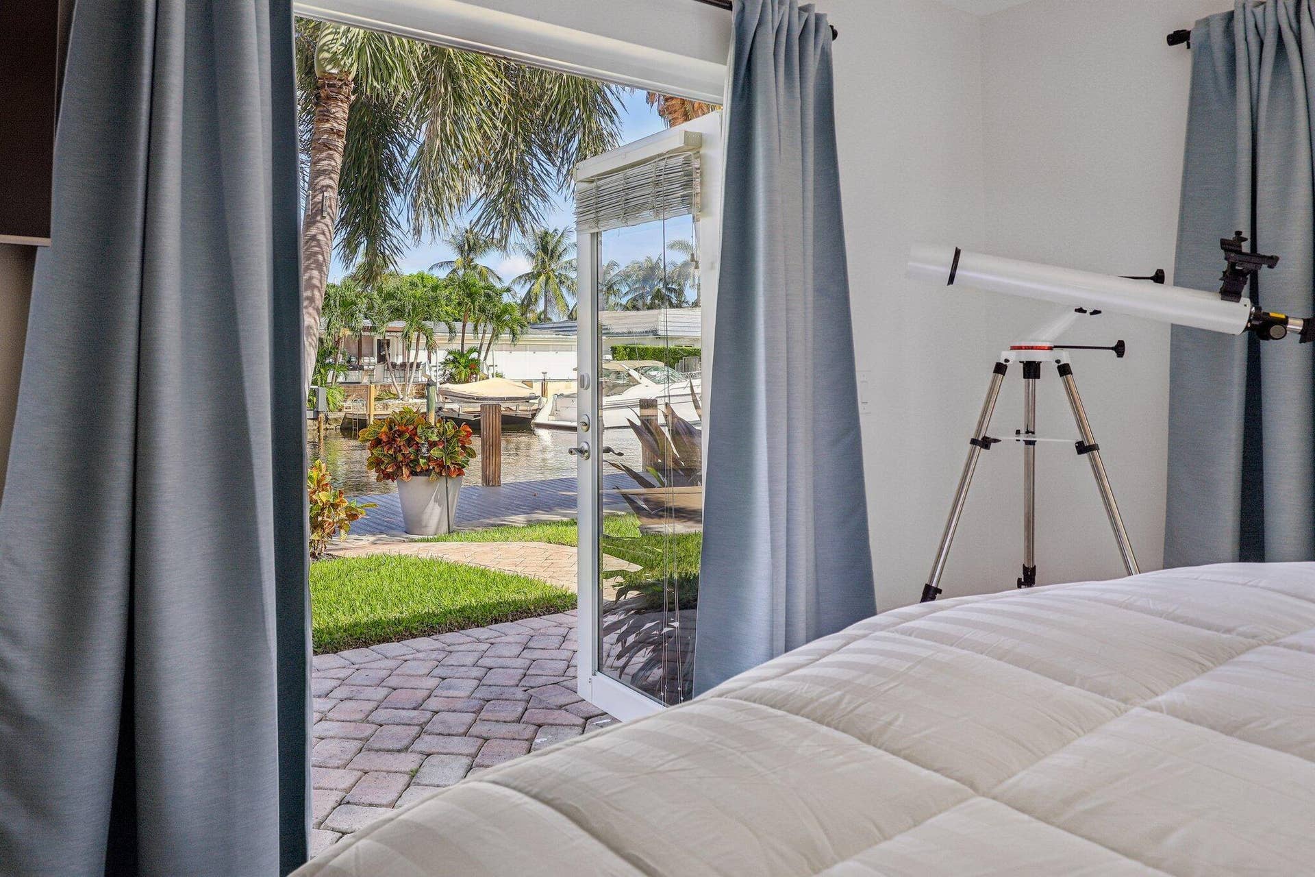 2731 NE 5th Street, Pompano Beach, FL 33062 75-web-or-mls-NE 5th St-S1810-1-001