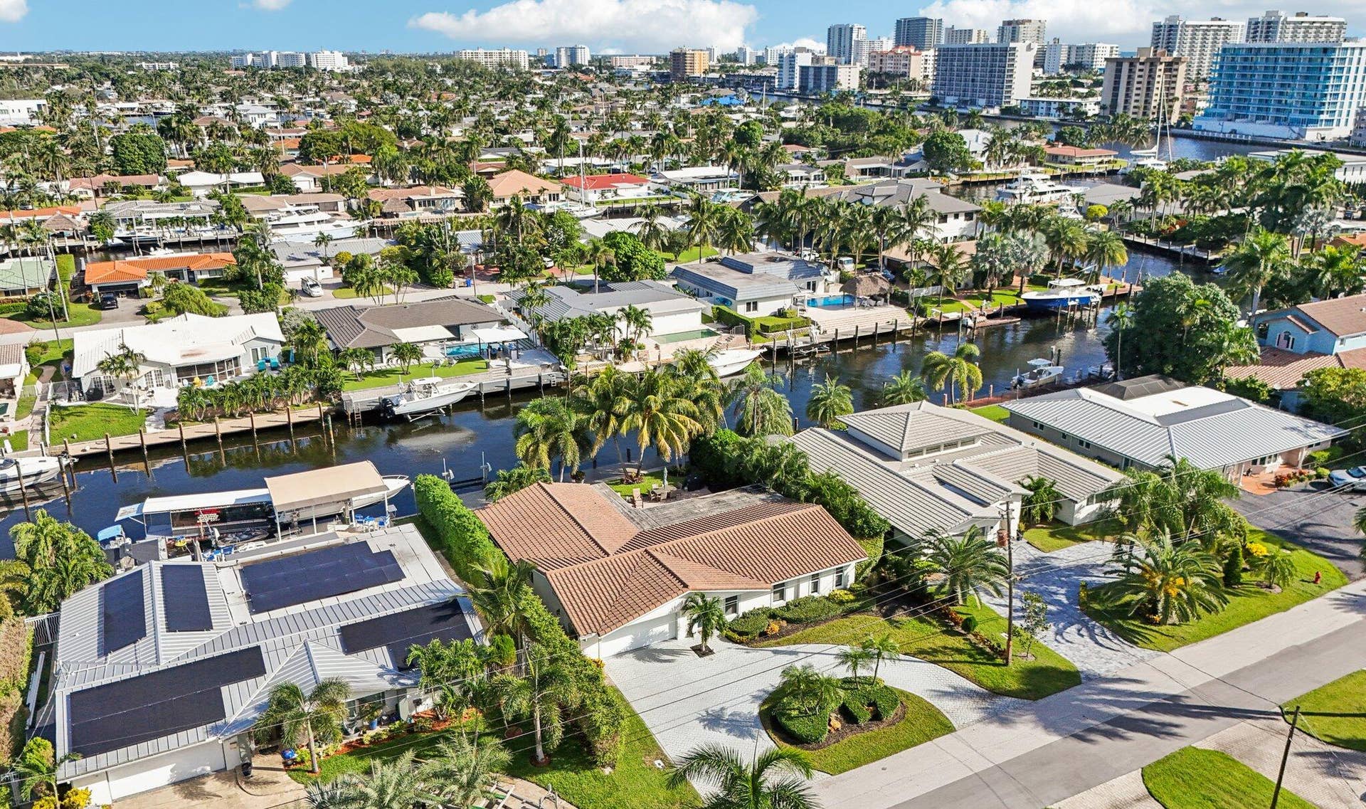 2731 NE 5th Street, Pompano Beach, FL 33062 56-web-or-mls-NE 5th St-S1510-057