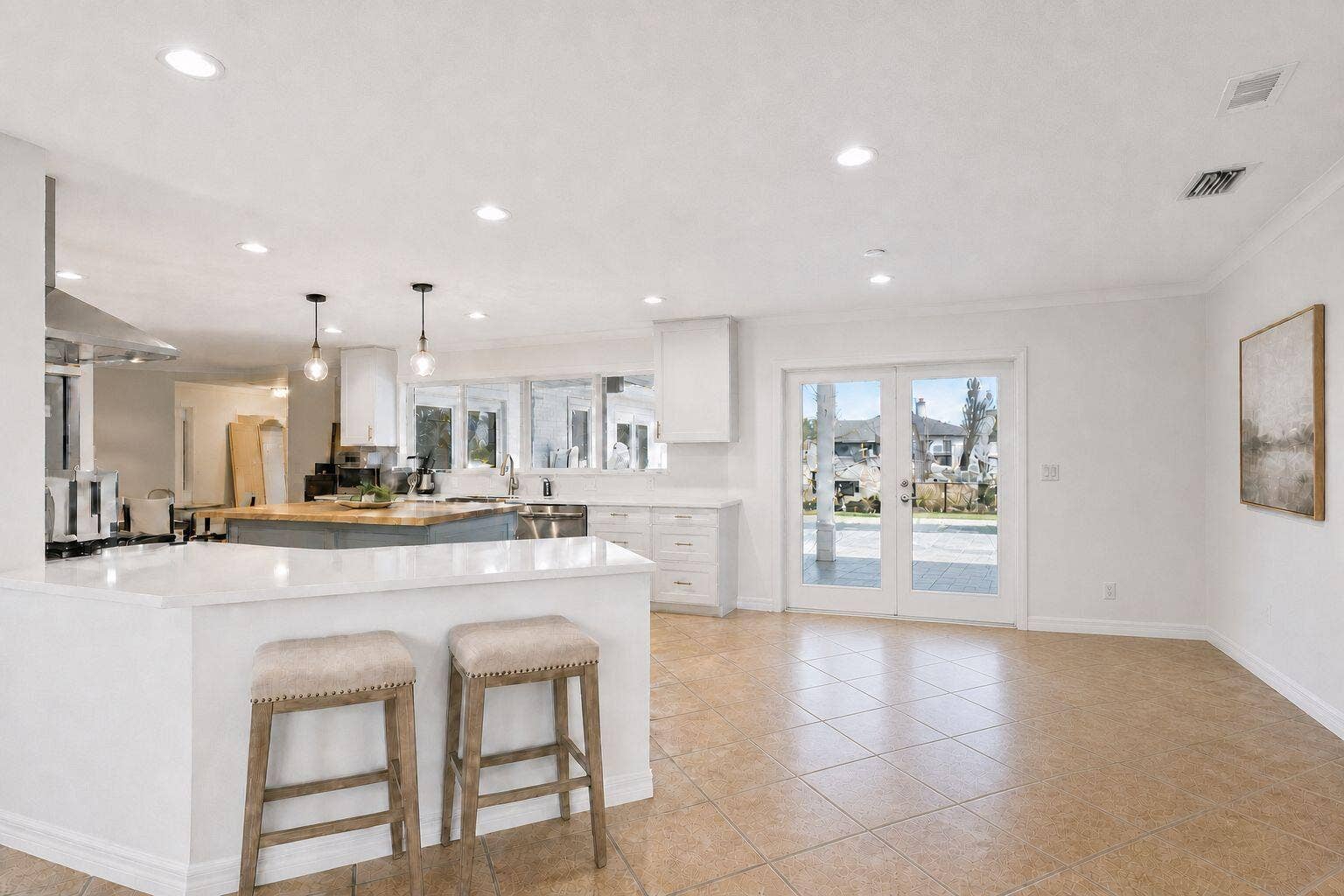 2731 NE 5th Street, Pompano Beach, FL 33062 Virtual without furniture- Future dining area