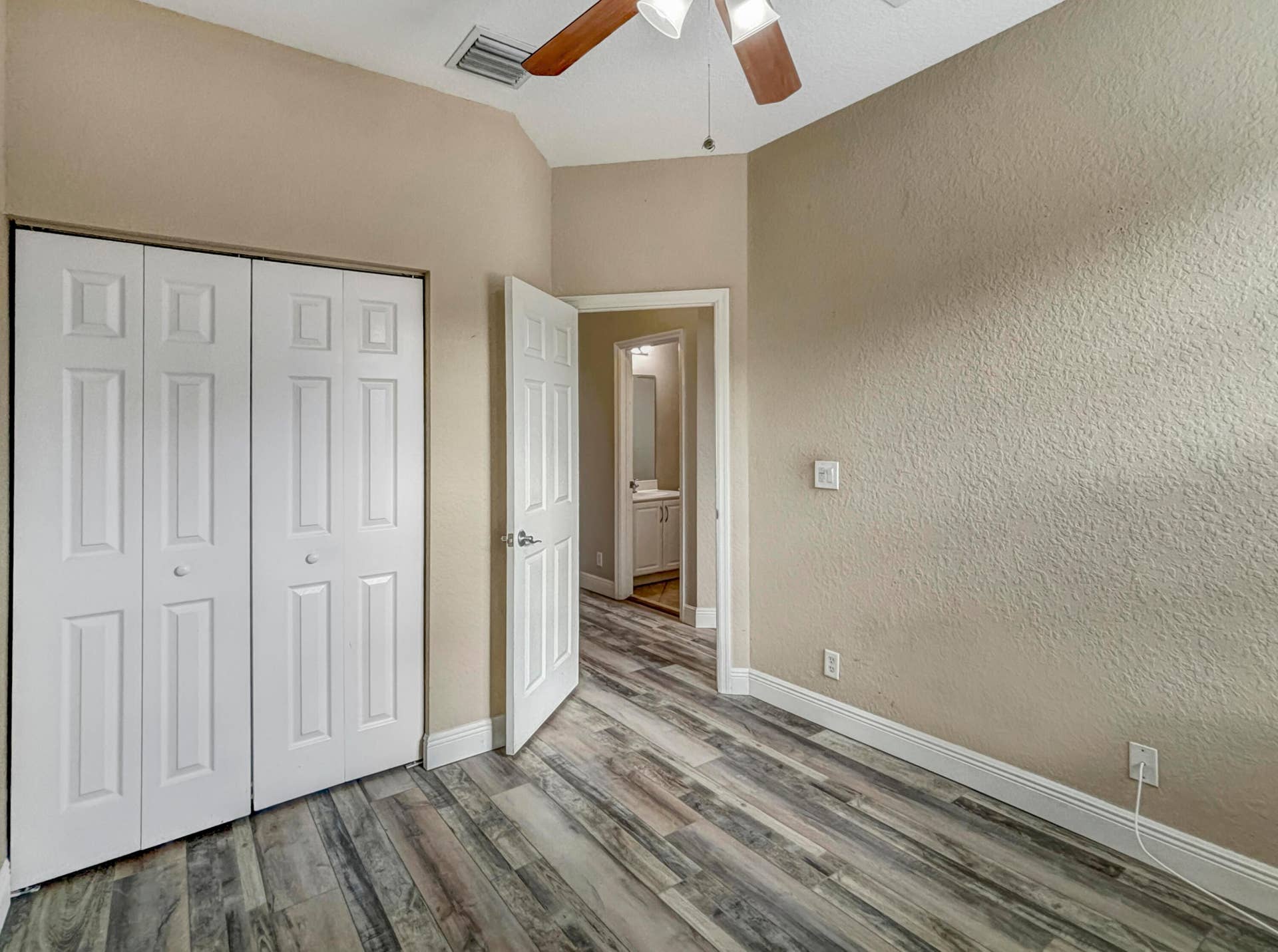 179 E Bay Cedar Circle, Jupiter, FL 33458 133110473a82a0a38086e9f3c5d000f6ec4b0b31