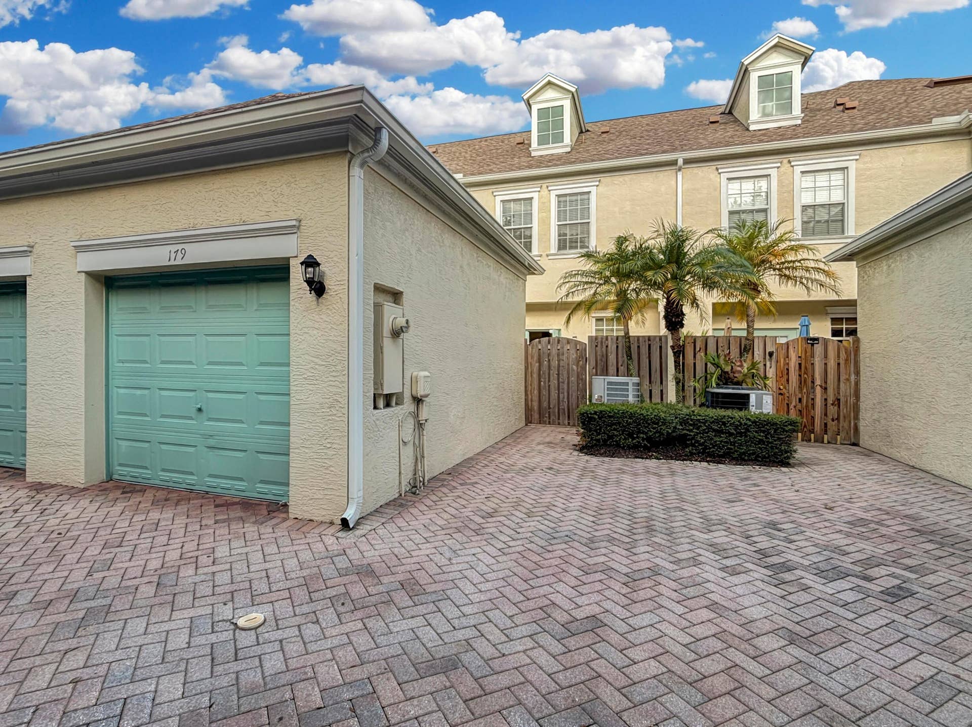 179 E Bay Cedar Circle, Jupiter, FL 33458 39e183c9965c8c0e3f4da665ce3634eb9642f80a