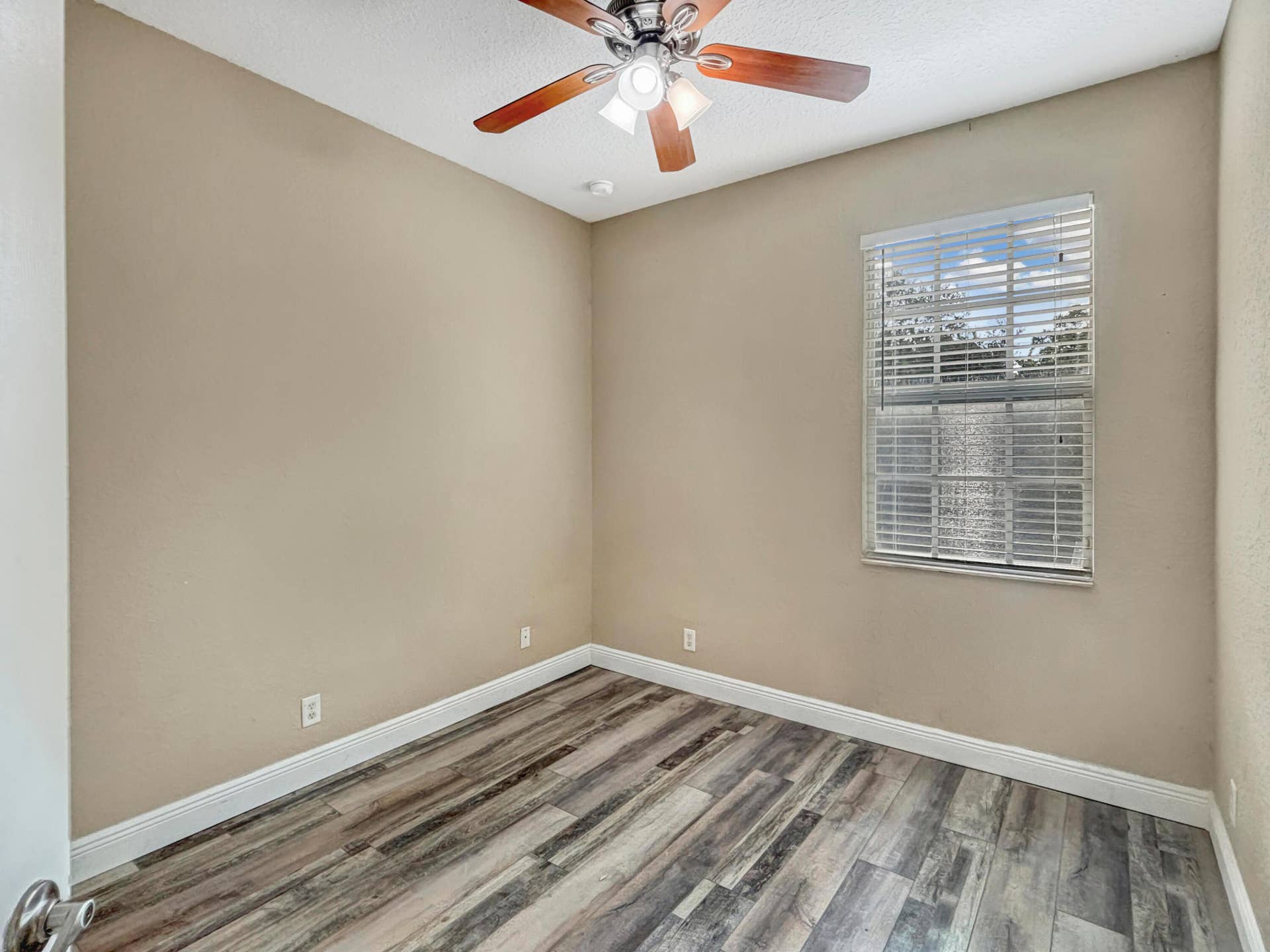 179 E Bay Cedar Circle, Jupiter, FL 33458 e3a3166a49d7d5ea23aaaf838e8bcbb6fee57fff