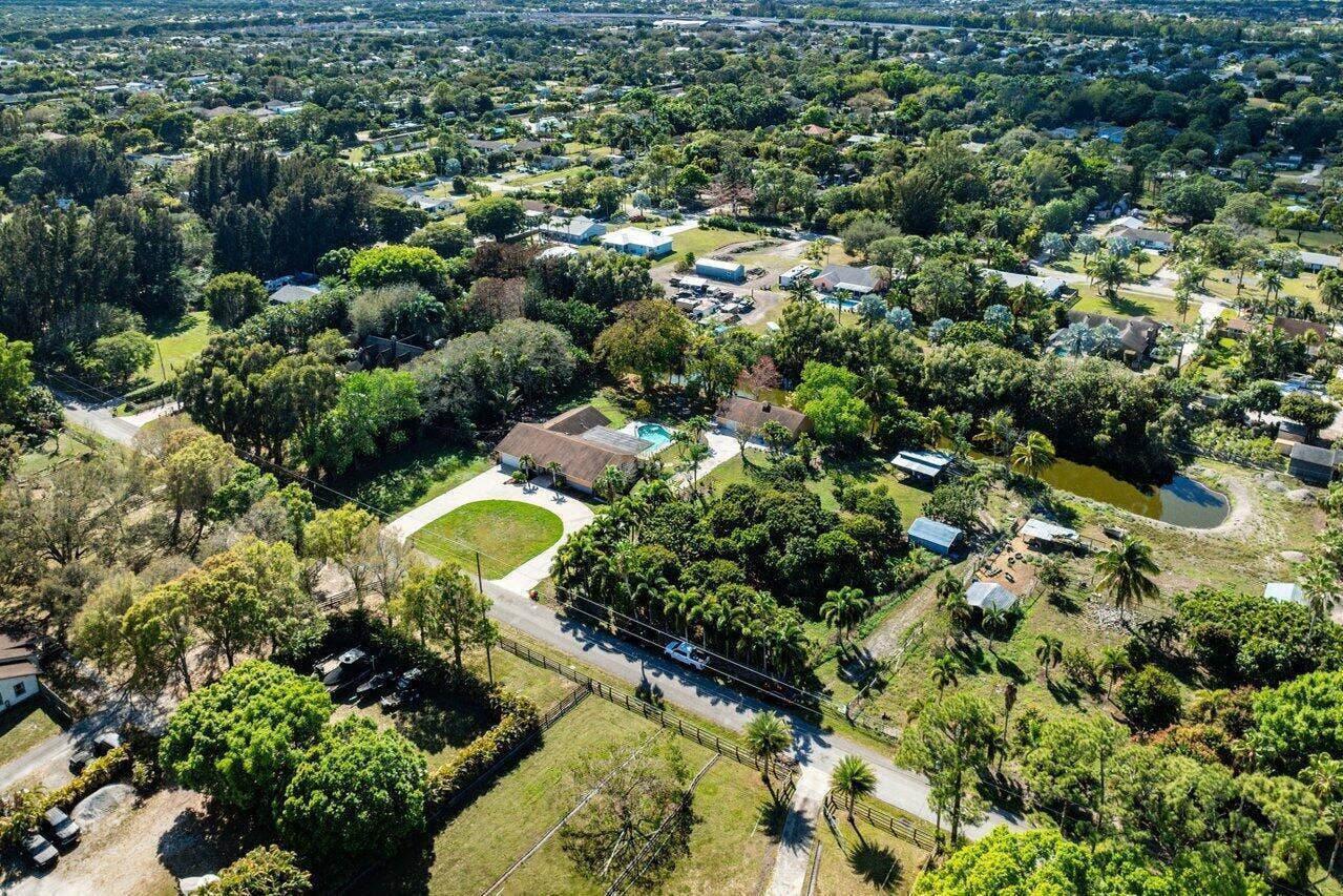 5313 Colbright Road, Lake Worth, FL 33467 066-5313ColbrightRoad-Greenacres-FL-3346