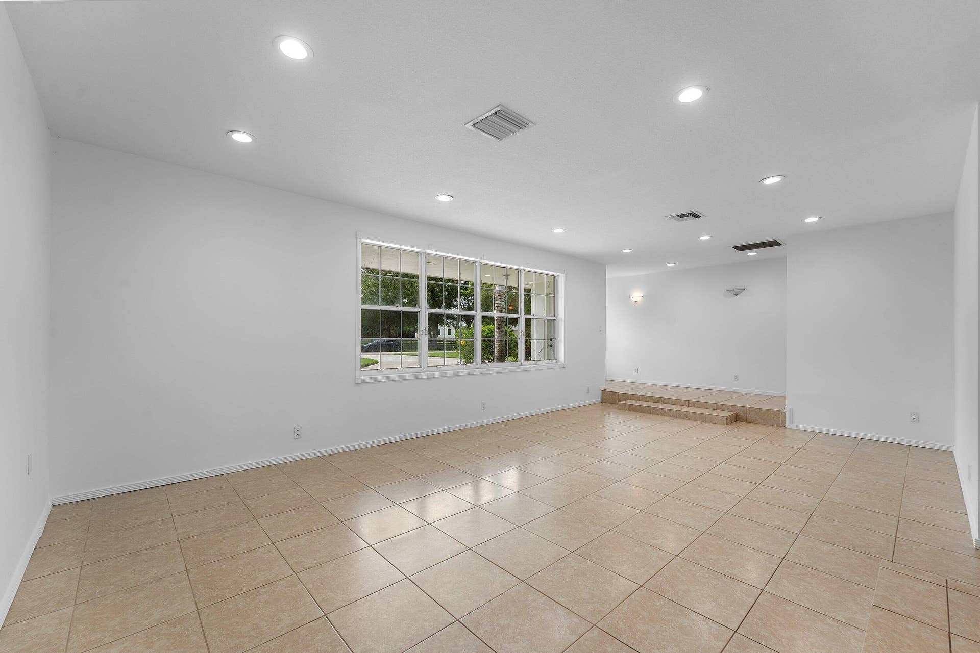 5313 Colbright Road, Lake Worth, FL 33467 021-5313ColbrightRoad-LakeWorth-FL-33467