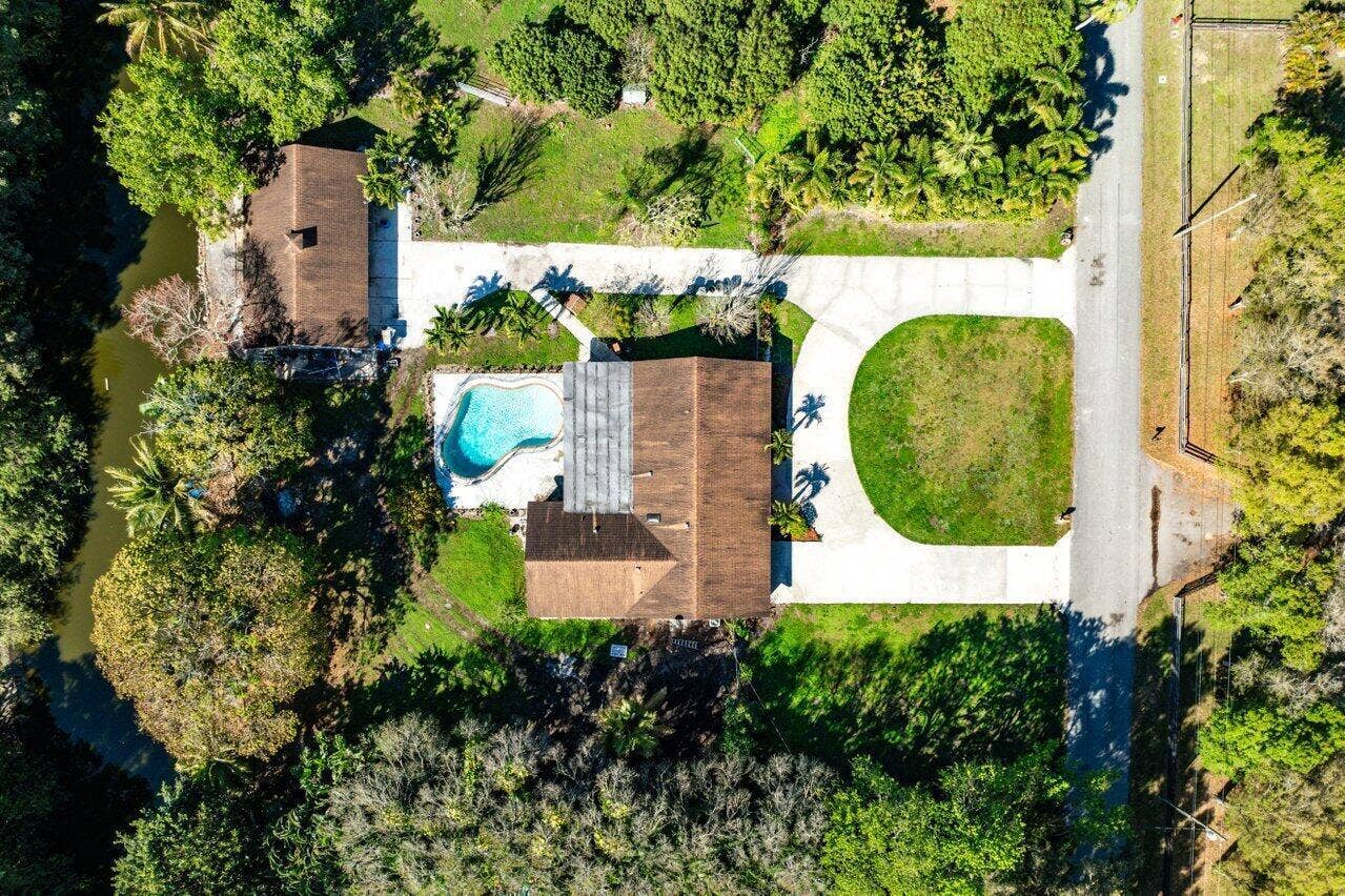 5313 Colbright Road, Lake Worth, FL 33467 064-5313ColbrightRoad-Greenacres-FL-3346