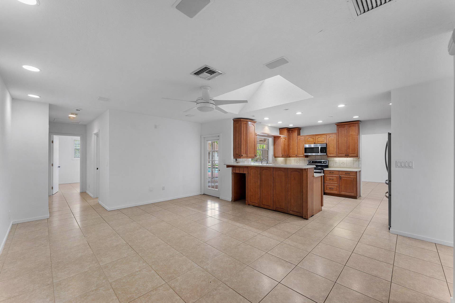 5313 Colbright Road, Lake Worth, FL 33467 008-5313ColbrightRoad-LakeWorth-FL-33467