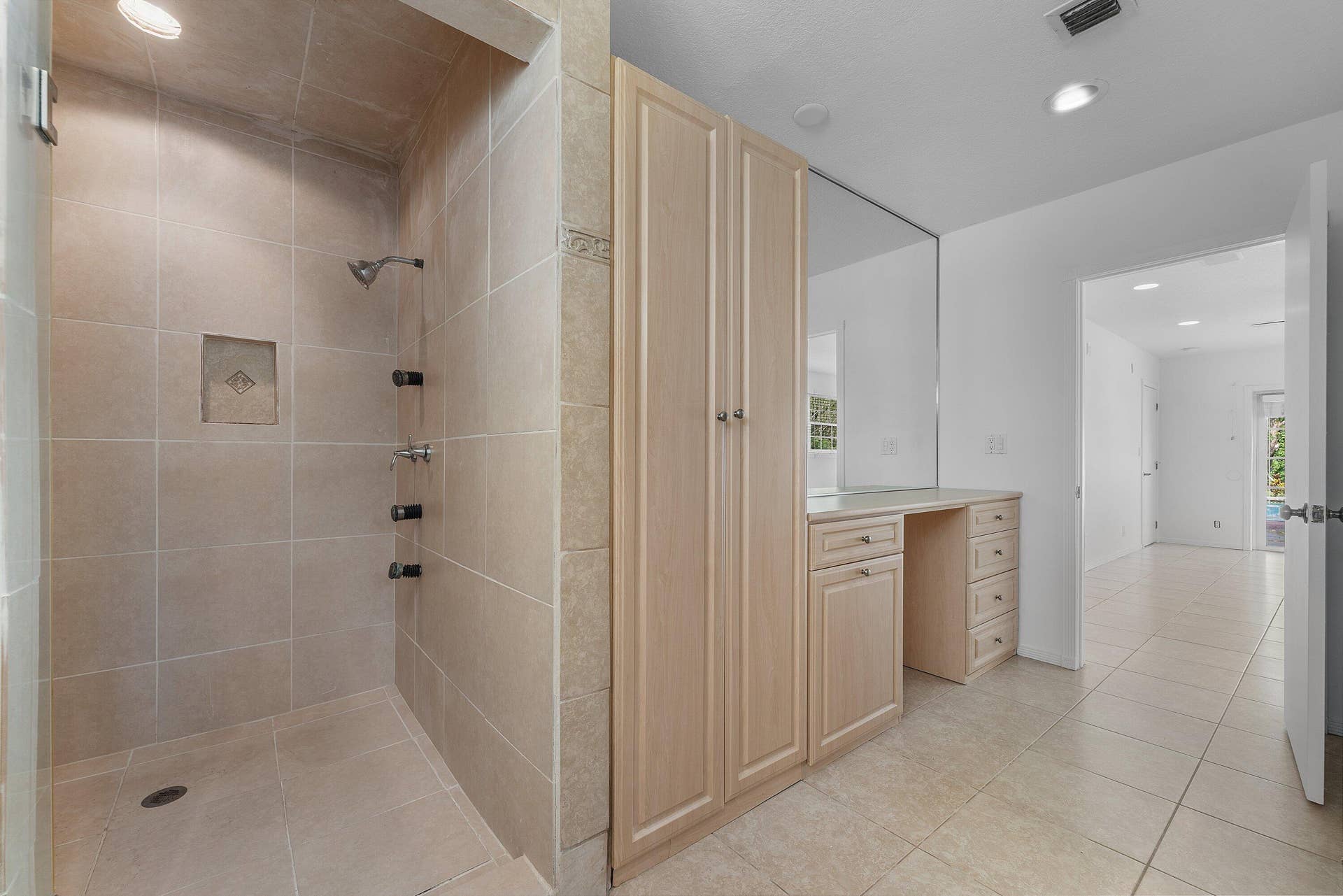 5313 Colbright Road, Lake Worth, FL 33467 027-5313ColbrightRoad-LakeWorth-FL-33467