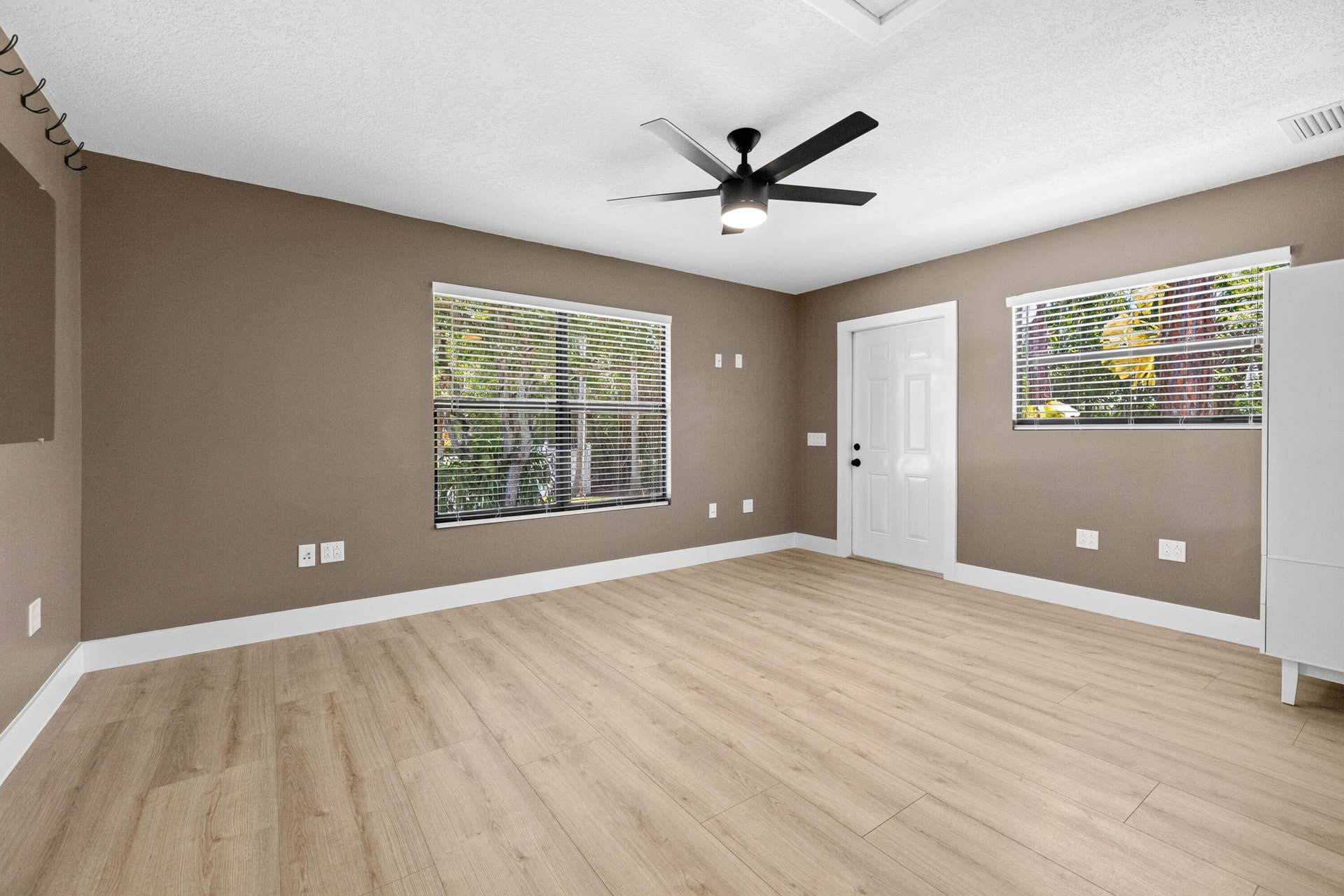 10548 154TH Road N, Jupiter, FL 33478 10548 154th Rg-7477