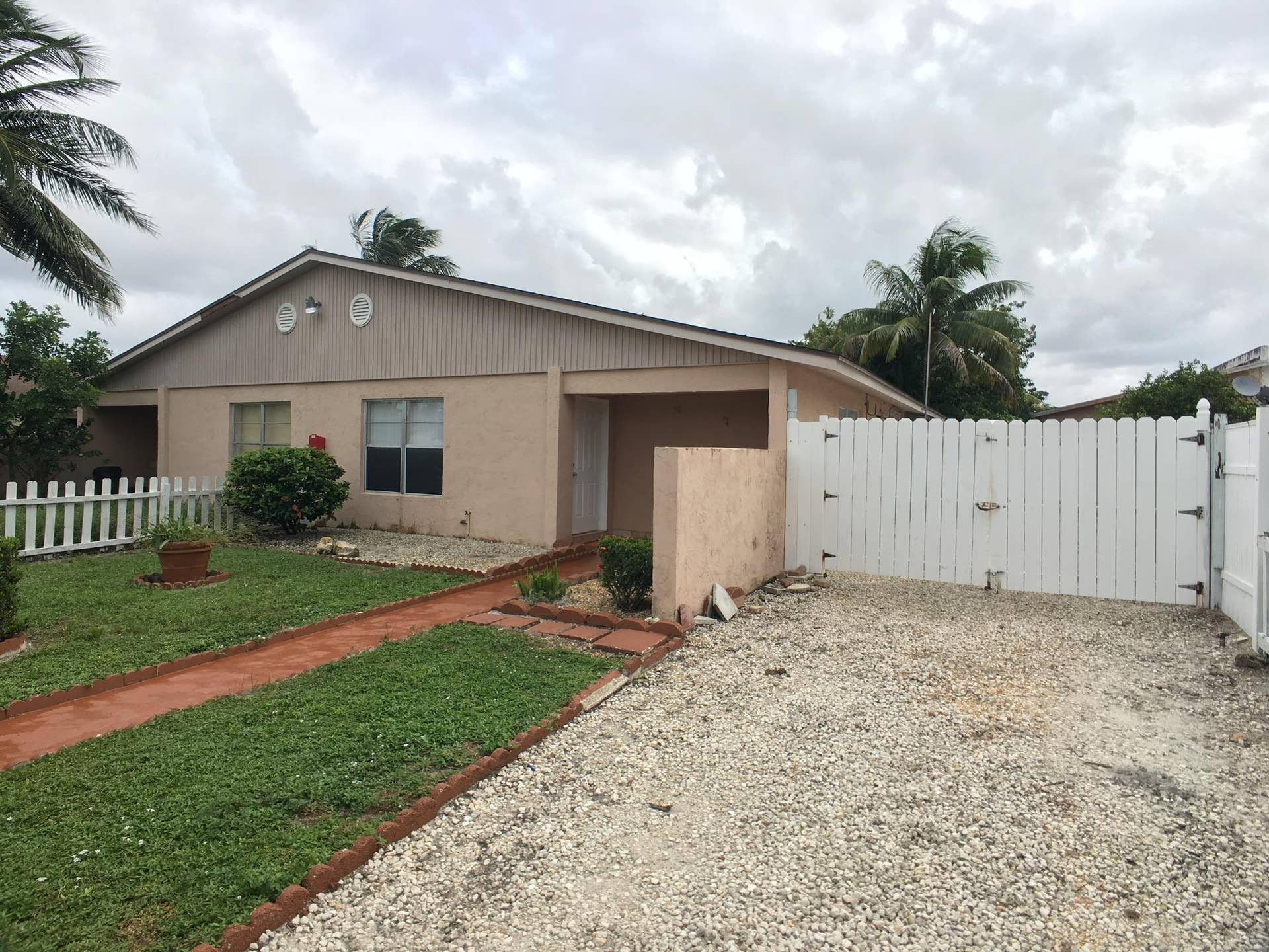 5852 Albert Road, West Palm Beach, West Palm Beach, FL 33415 Exterior Front