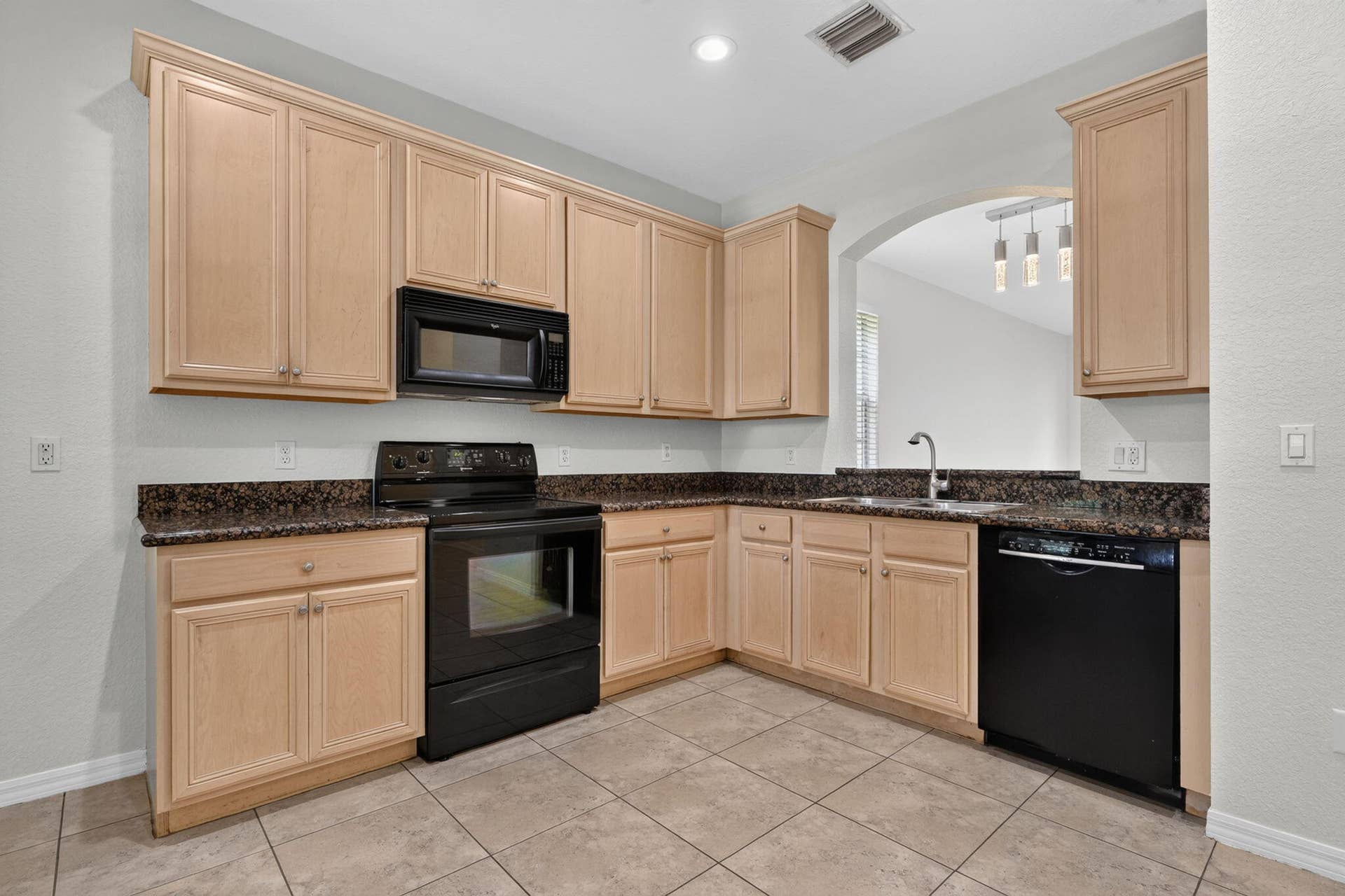 158 W Thatch Palm Circle, Jupiter, FL 33458 8-web-or-mls-_MLP2968