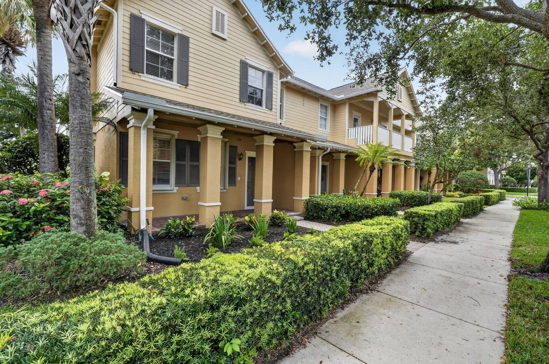 158 W Thatch Palm Circle, Jupiter, FL 33458 3-web-or-mls-_MLP2868