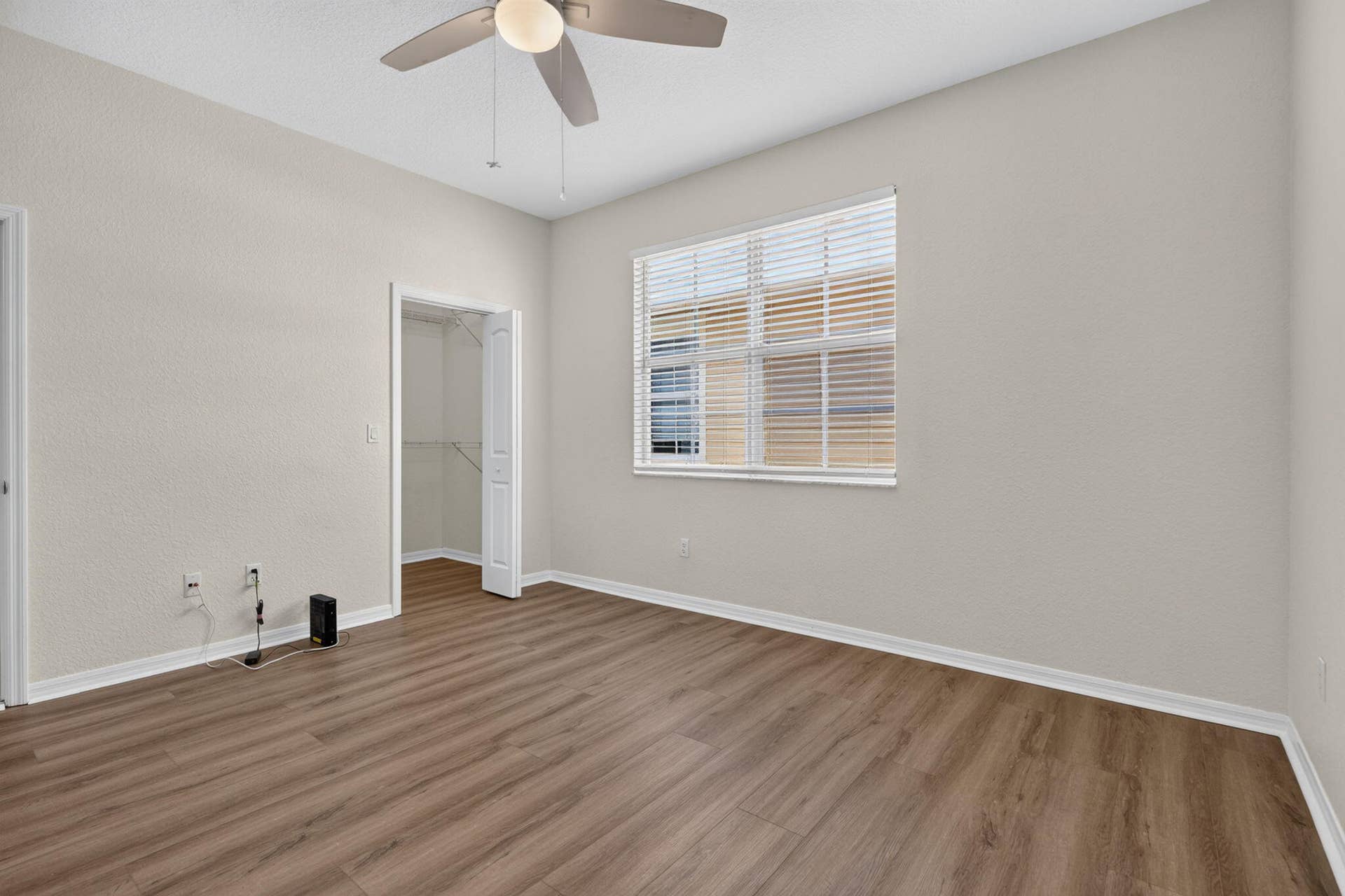 158 W Thatch Palm Circle, Jupiter, FL 33458 21-web-or-mls-_MLP2894