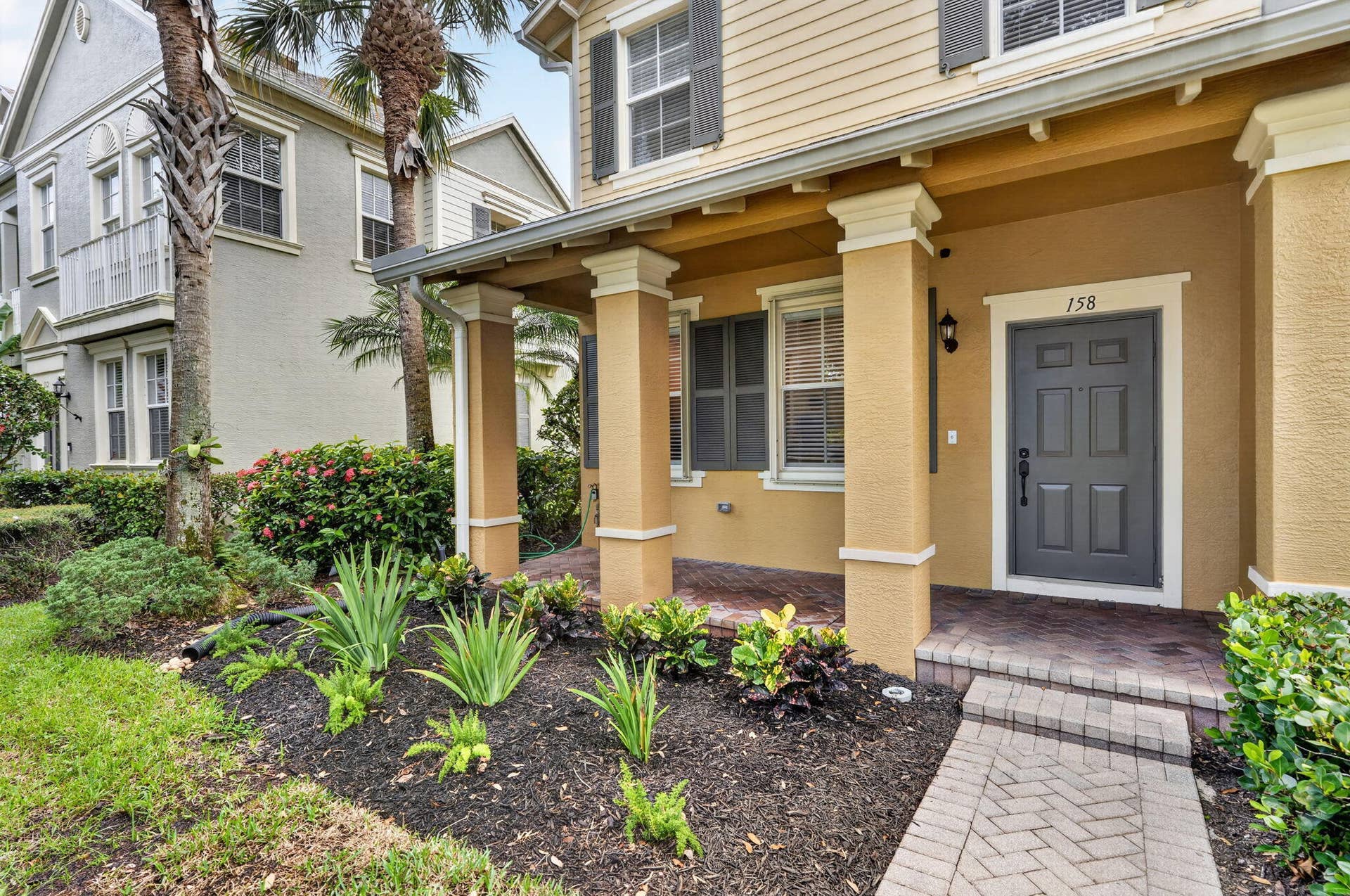 158 W Thatch Palm Circle, Jupiter, FL 33458 4-web-or-mls-_MLP2873