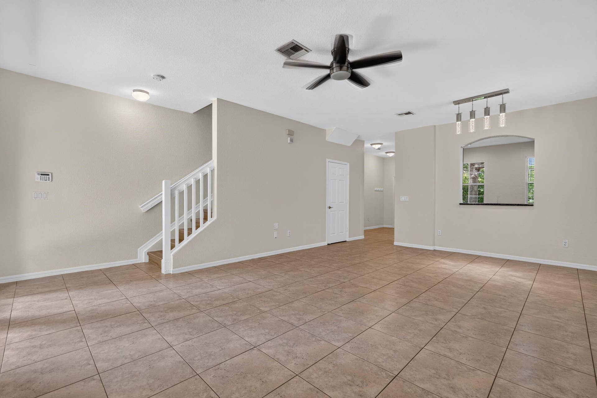 158 W Thatch Palm Circle, Jupiter, FL 33458 17-web-or-mls-_MLP3013