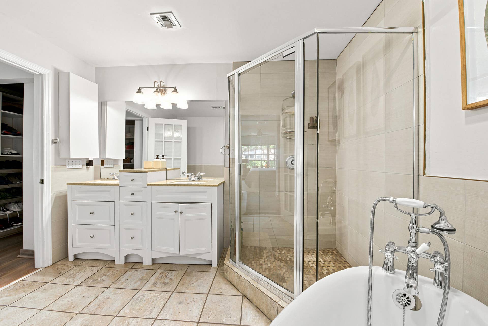 17070 Boca Club Boulevard, #1, Boca Raton, FL 33487 Primary Bathroom
