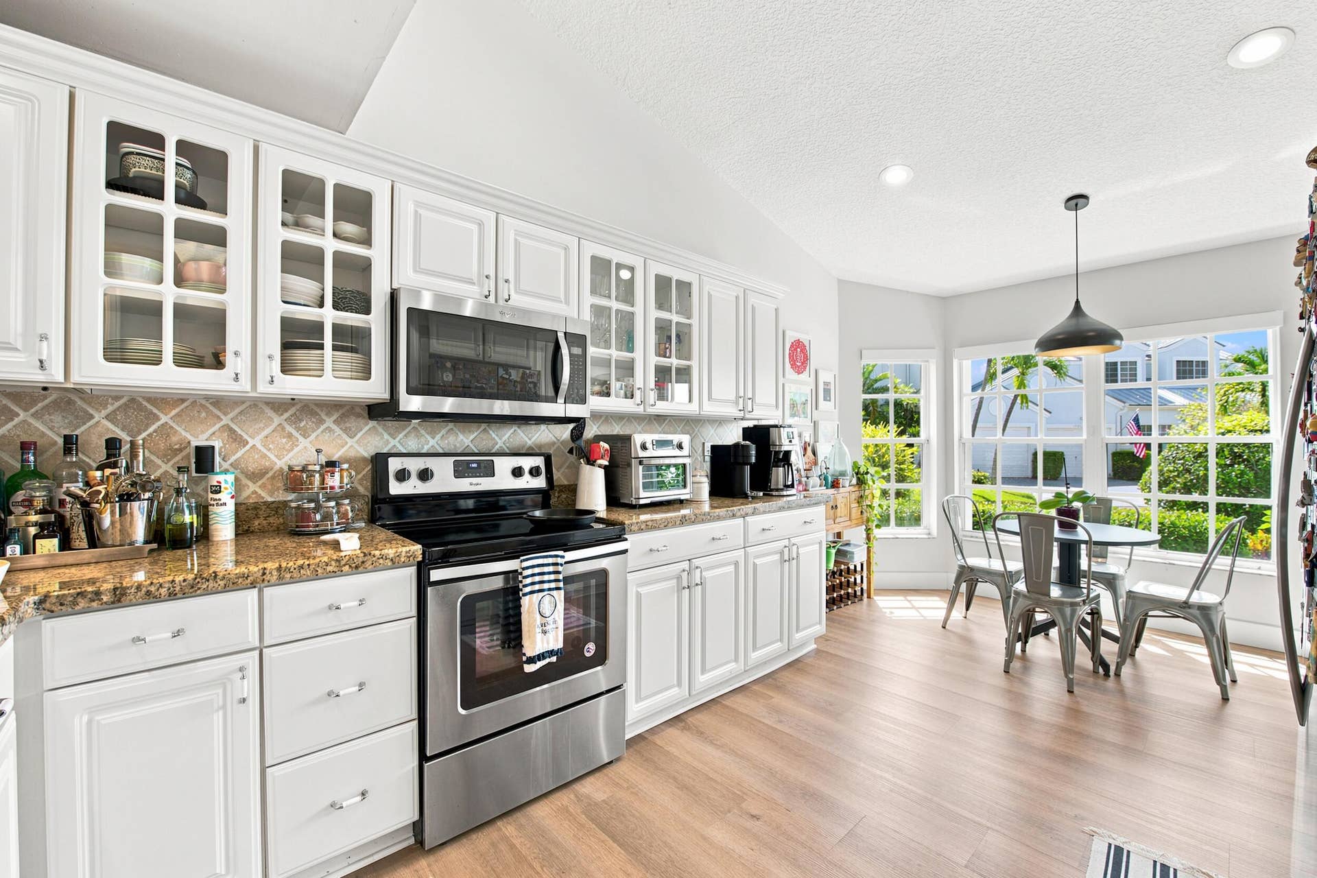 17070 Boca Club Boulevard, #1, Boca Raton, FL 33487 Kitchen 1