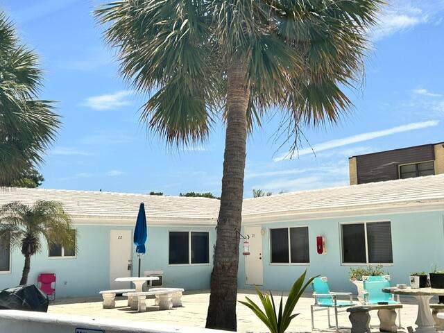 101 Linda Lane, #22, Palm Beach Shores, FL 33404 IMG_3930