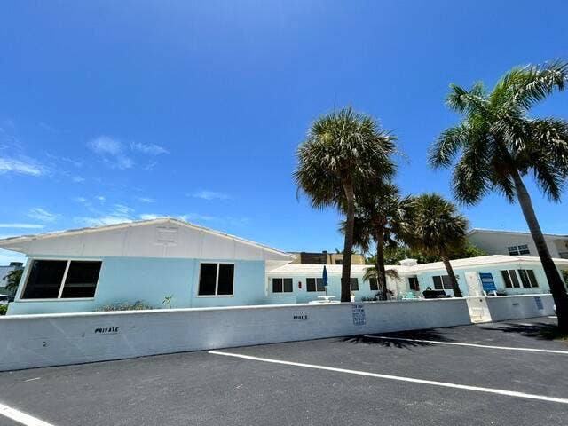 101 Linda Lane, #22, Palm Beach Shores, FL 33404 IMG_3932