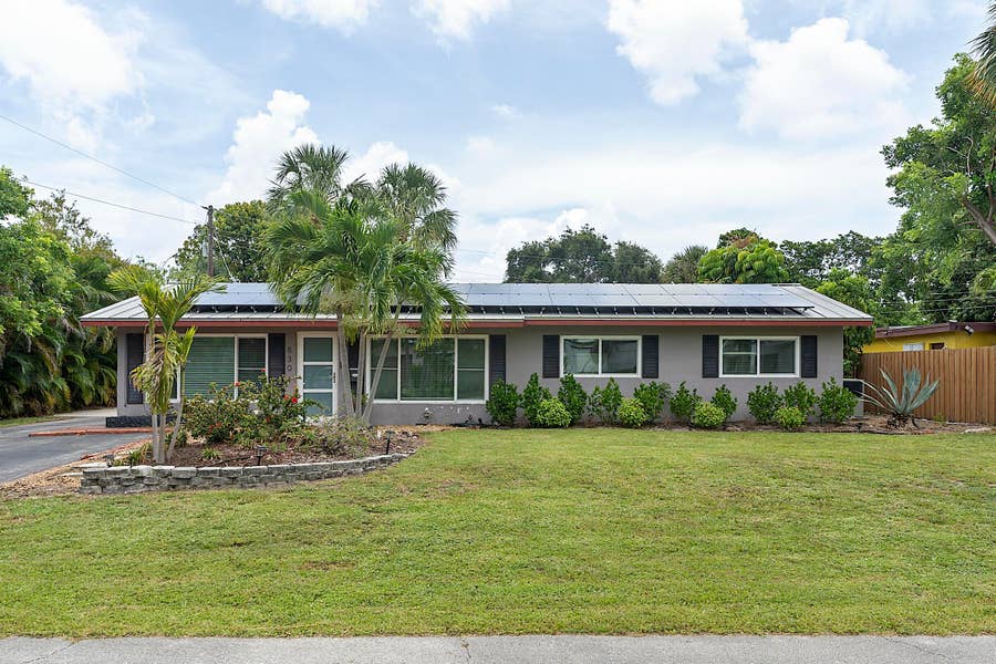 Property photo for 830 SW 1st Avenue, Pompano Beach, FL