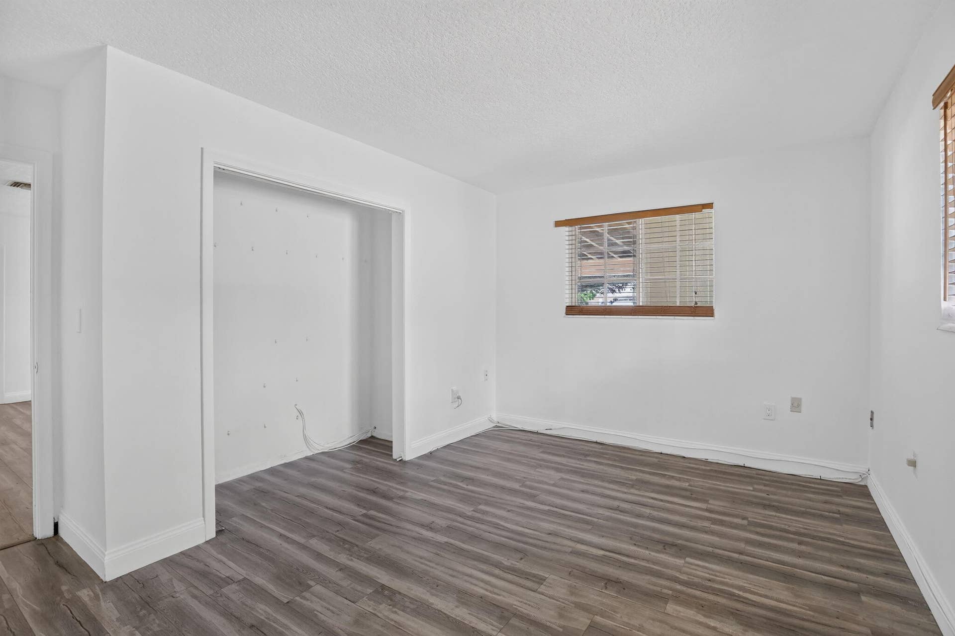 7231 Freedom Street, Hollywood, FL 33024 18