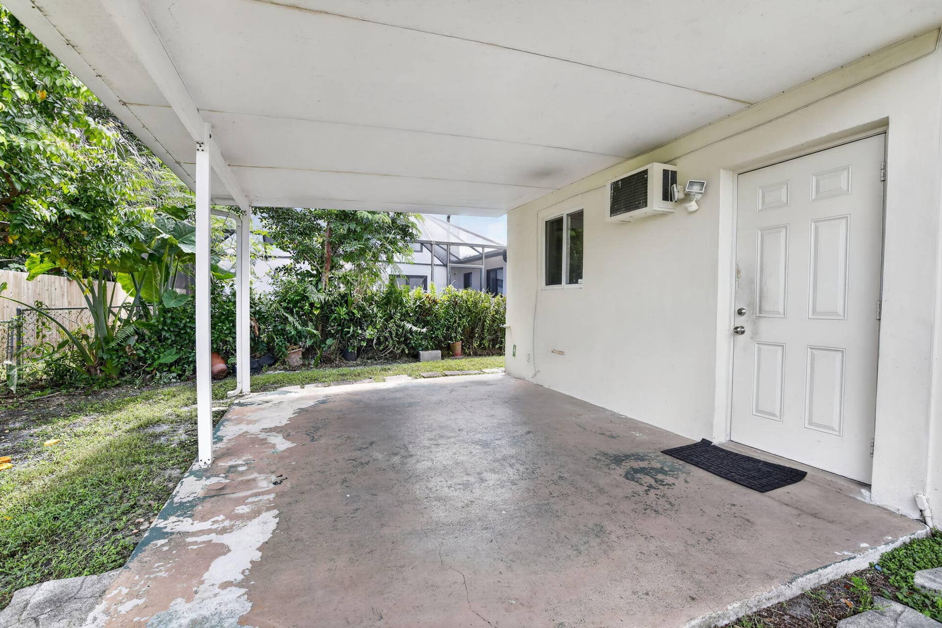 7231 Freedom Street, Hollywood, FL 33024 35