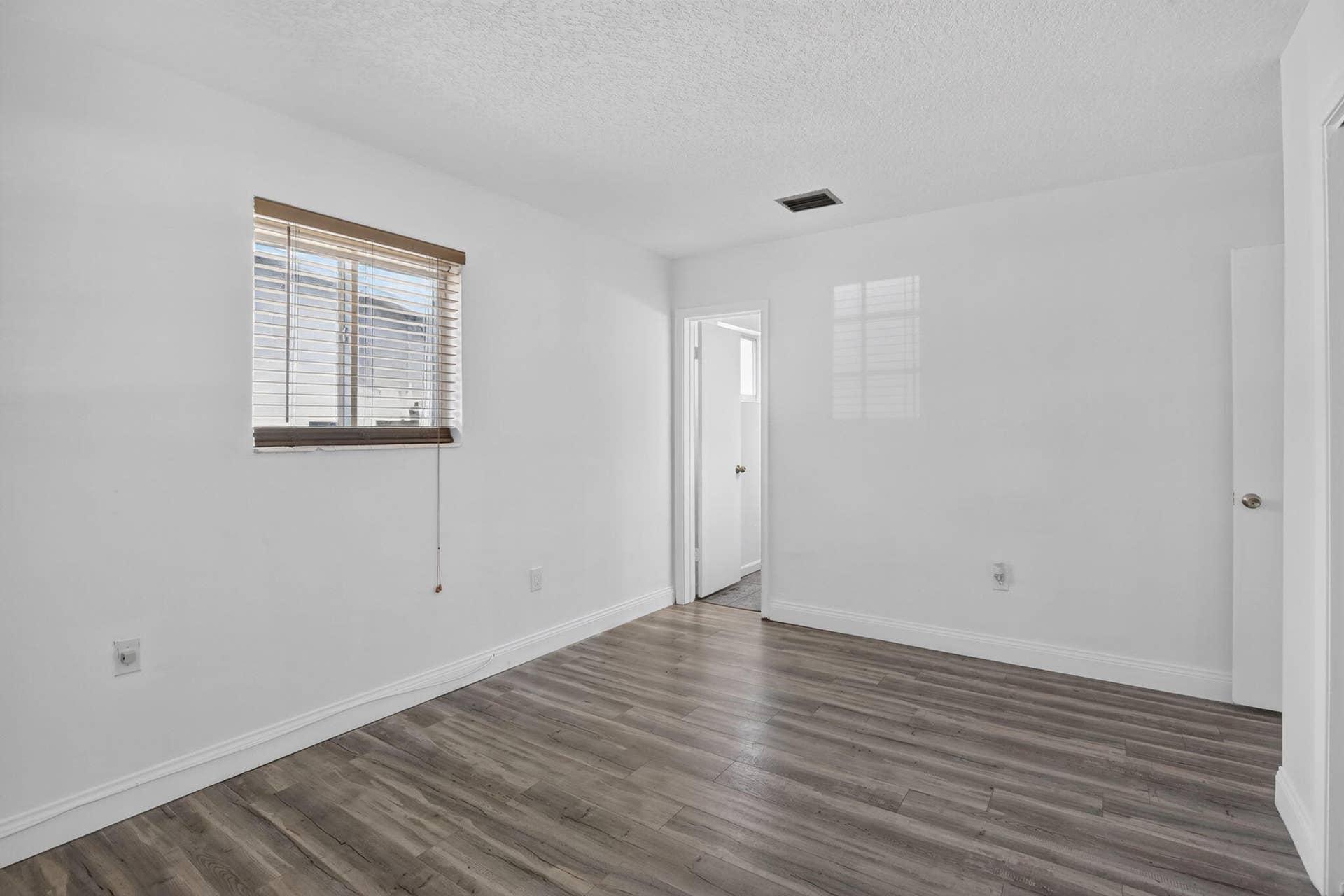 7231 Freedom Street, Hollywood, FL 33024 20